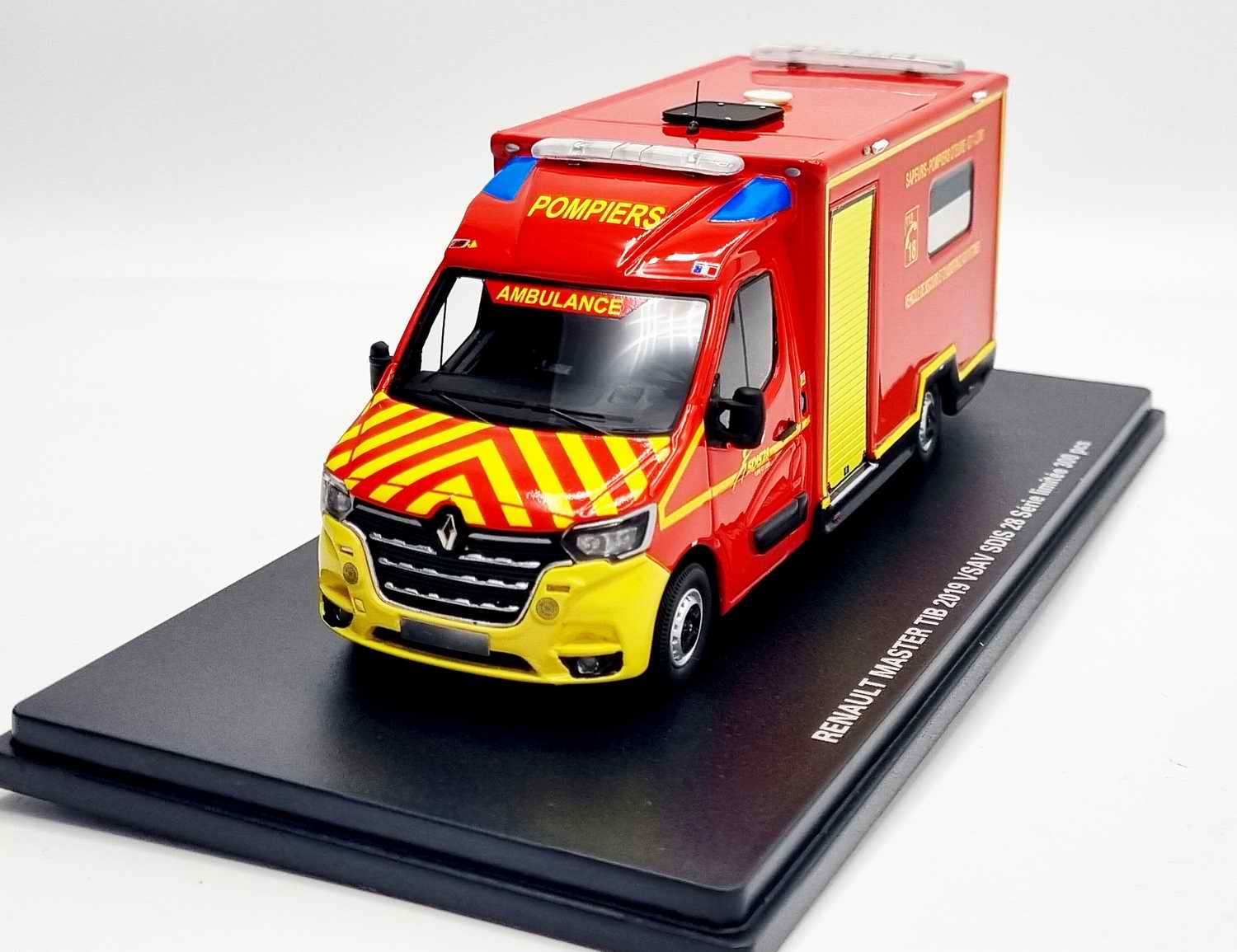 Les Petites Renault - Renault Master I T35 VSAB des Pompiers du