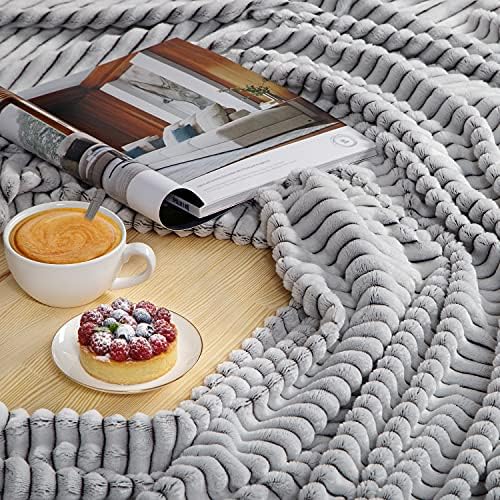 GREEN ORANGE Fleece Throw Blanket for Couch  50x60, Lightweight, Black and White  Soft, Plush, Fluffy, Warm, Cozy  Perfect for Bed, Sofa
