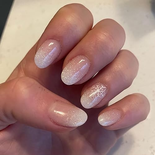 Snowflake Press on Nails Short Oval Cute Fake Nails Pink