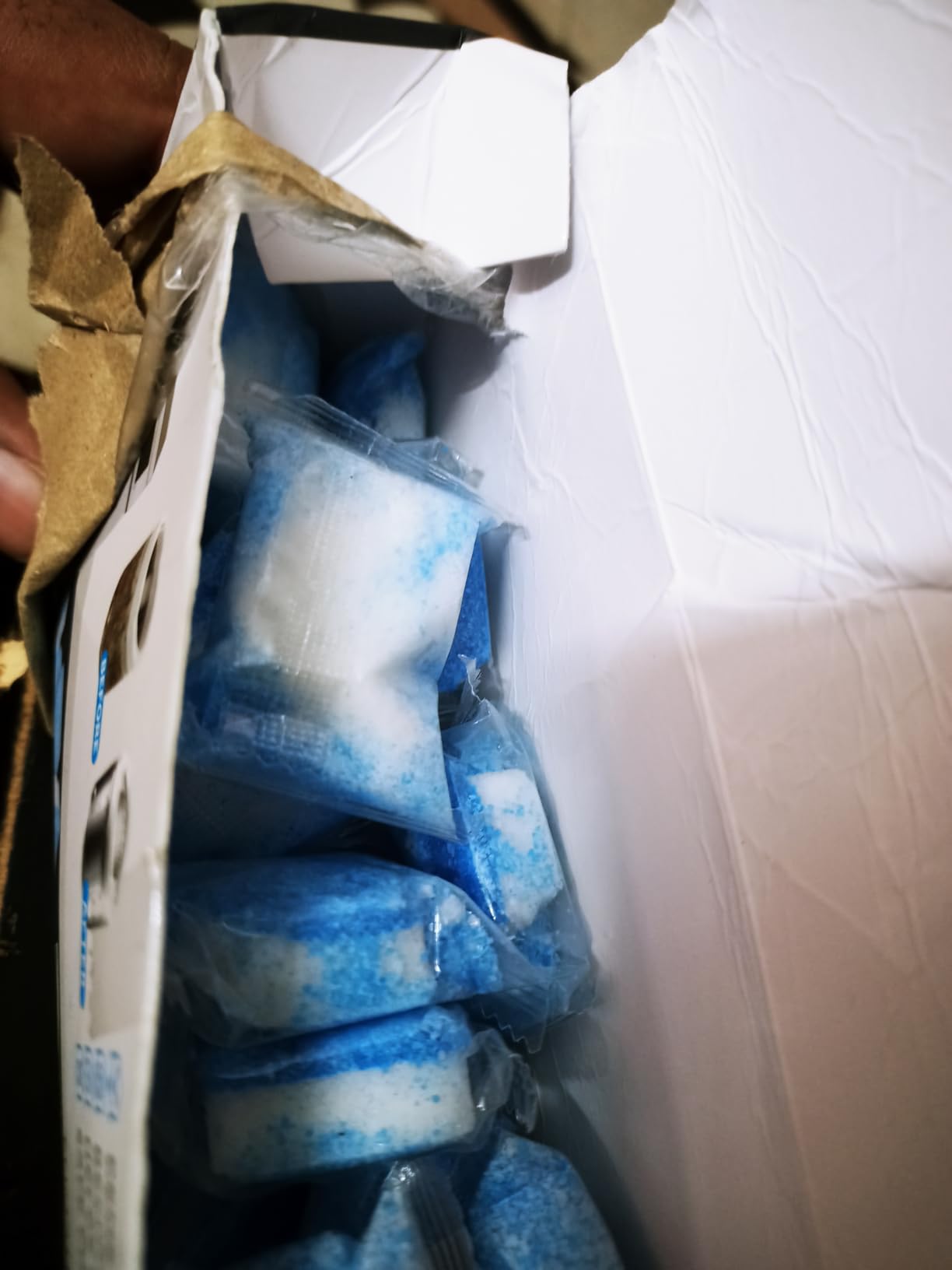 2Q2Q ACTIVE Washing Machine Cleaner Descaler 24 Pack Deep Cleaning