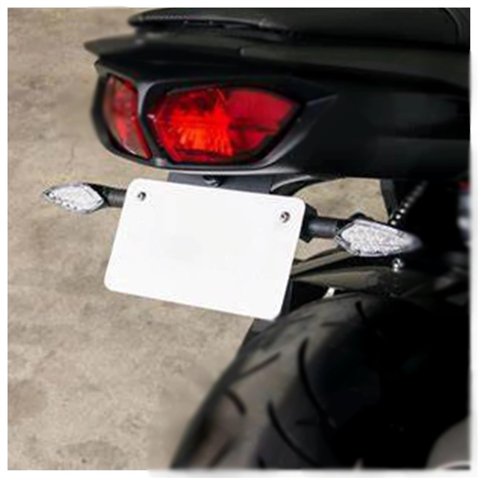 プレスト ナンバープレートホルダー ヤマハ 純正 中古 バイク 部品