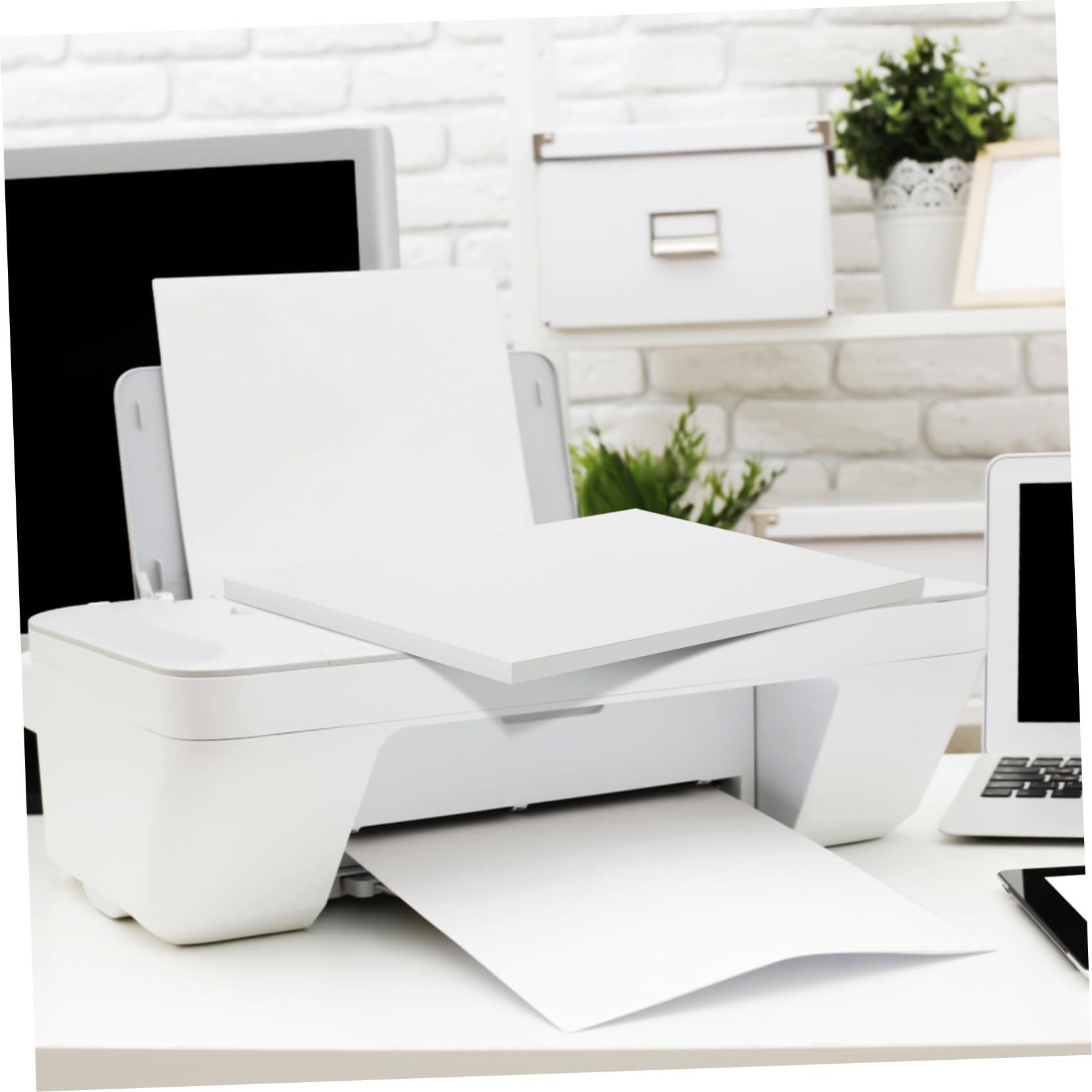 Papier pour Imprimante A4 100 Feuilles Beige en Pâte de Bois | Compatibilité Large, Format Multi-usage, Lot de 100 Feuilles pour Petit Bureau
