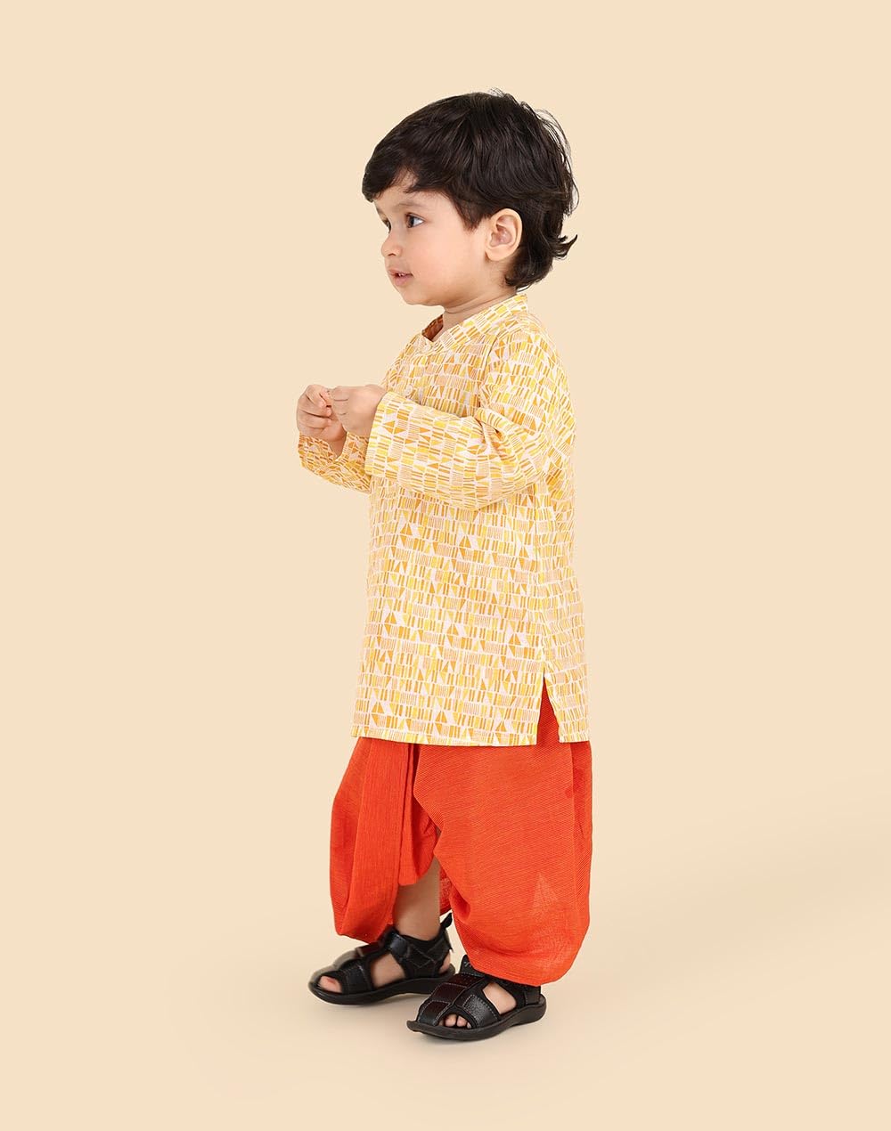 Fabindia Set di 2 dhoti in cotone giallo stampato