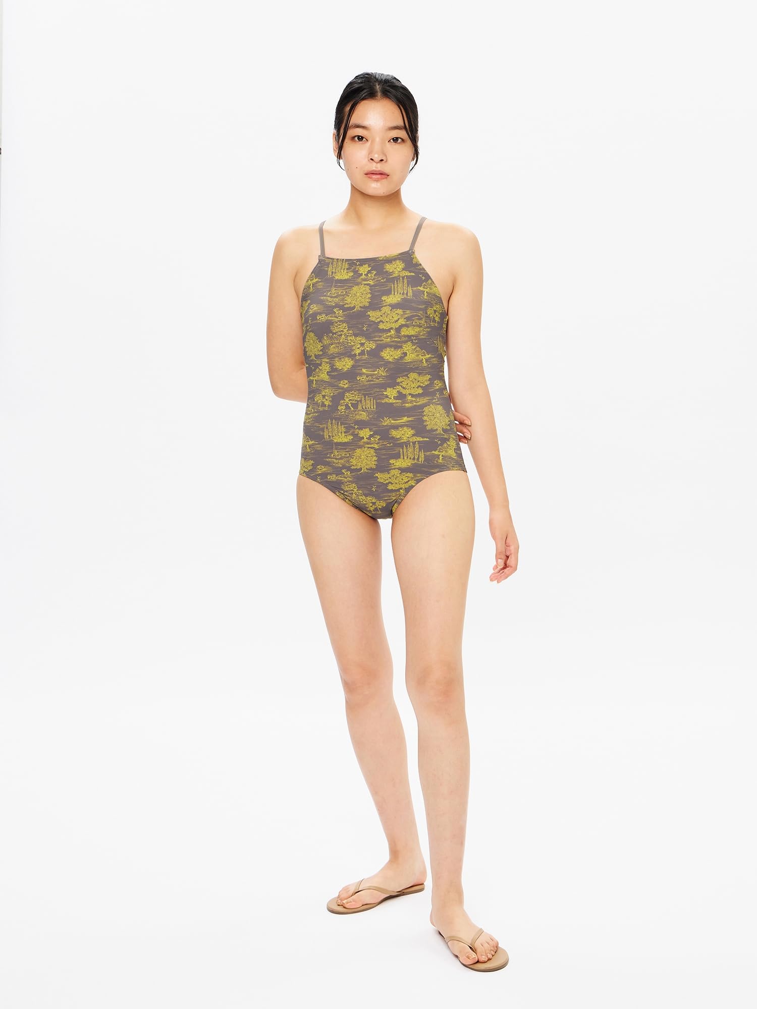 Amazon.co.jp: [スピード] 水着 リーヴクロスバックスーツ SFW02433