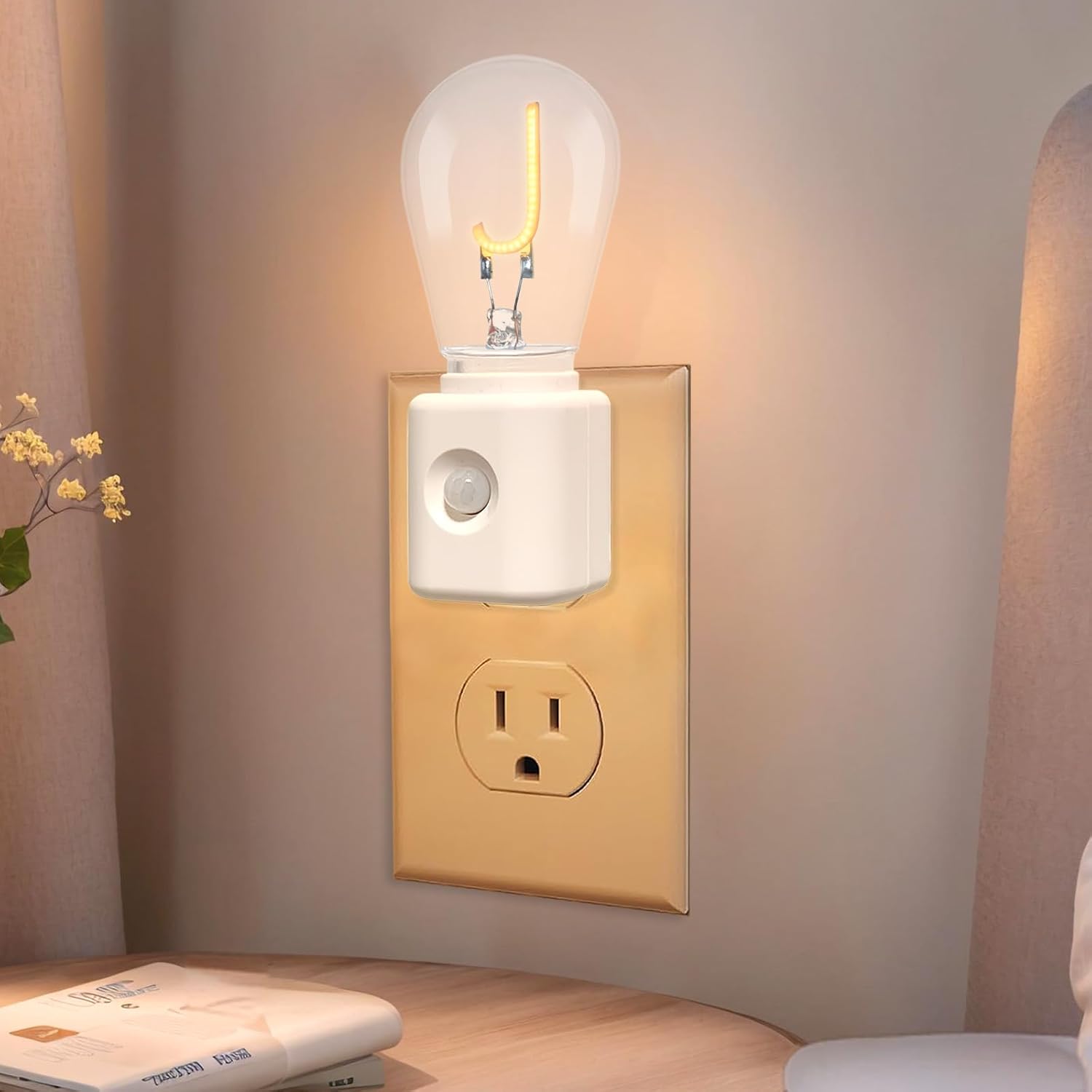 Night Lights Plug into Wall,Automatic LED Night Light with 10-100LM Dimmable, J-Type 2200K Plug in Night Lights with Motion Sensor, for Bathroom Hallway, 1-Pack