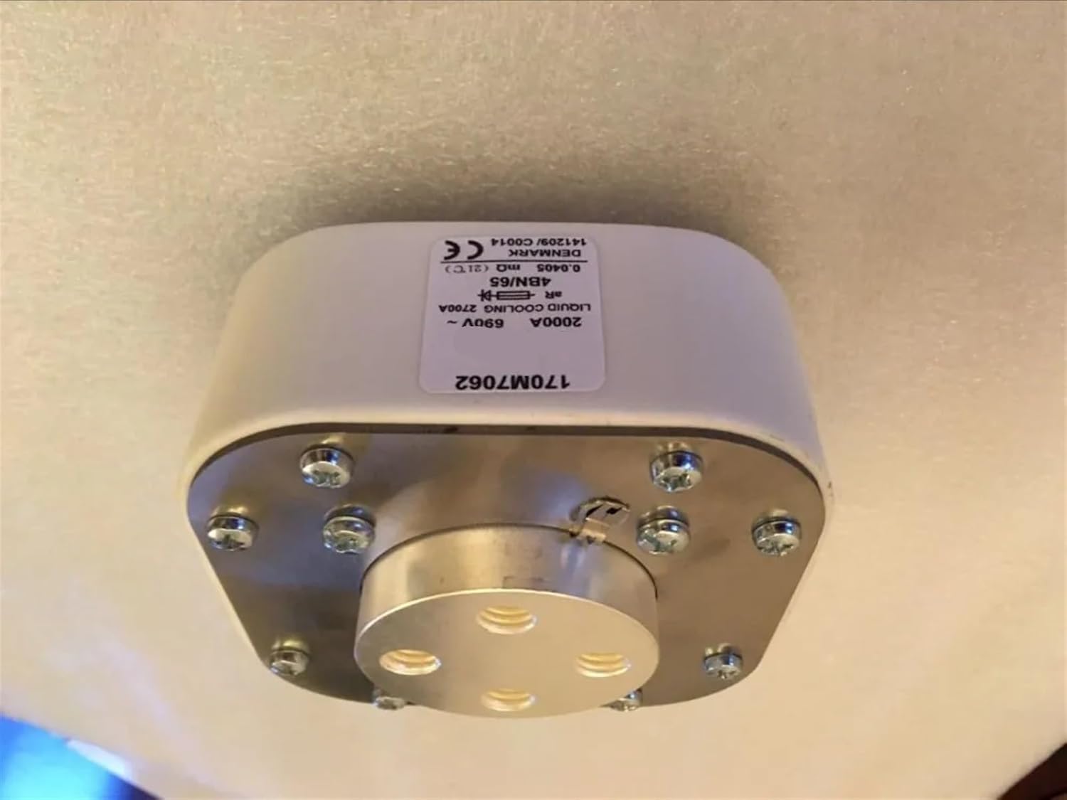 High Speed Fuse Ceramic Thermal car Fuse Components 2000a 690v 170M7062 for Other remewable Energy