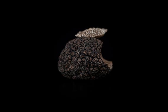 EXTREMELY FRESH WHITE & BLACK ITALIAN TRUFFLES From Italy, (Black, 4 Ounce)