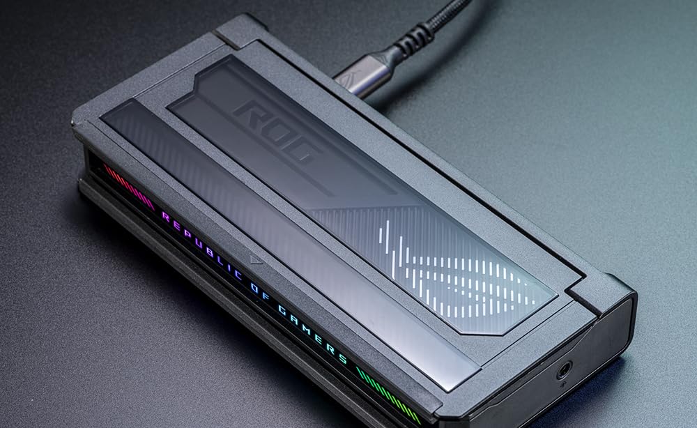 ROG BULLWARK Dock / DG300, Docking Station 7 in 1, HDMI 2.1 8K/4K, 3 USB-A 10Gbps, USB-C 100W, Ethernet, RGB, Nero
