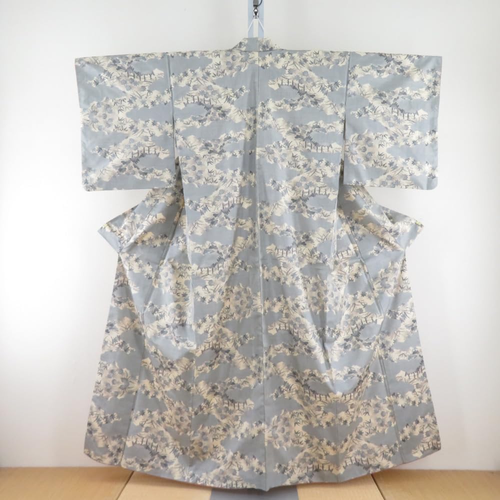 【期間特別価格】古伊万里の伝統　日本の名窯　舘林源右衛門作　染錦亀甲松絵　特大皿 源右衛門】古伊万里の伝統 日本の名窯 舘林源右衛門作 染錦亀甲松