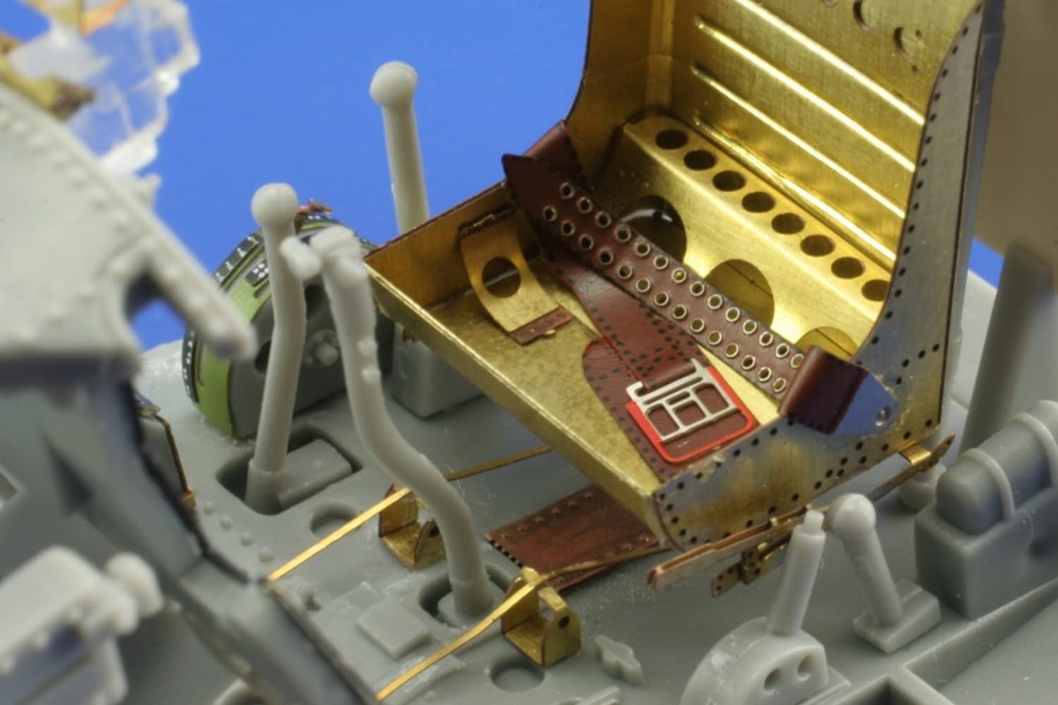 Amazon | エデュアルド 1/32 中島 キ84 疾風 内装エッチングパーツ