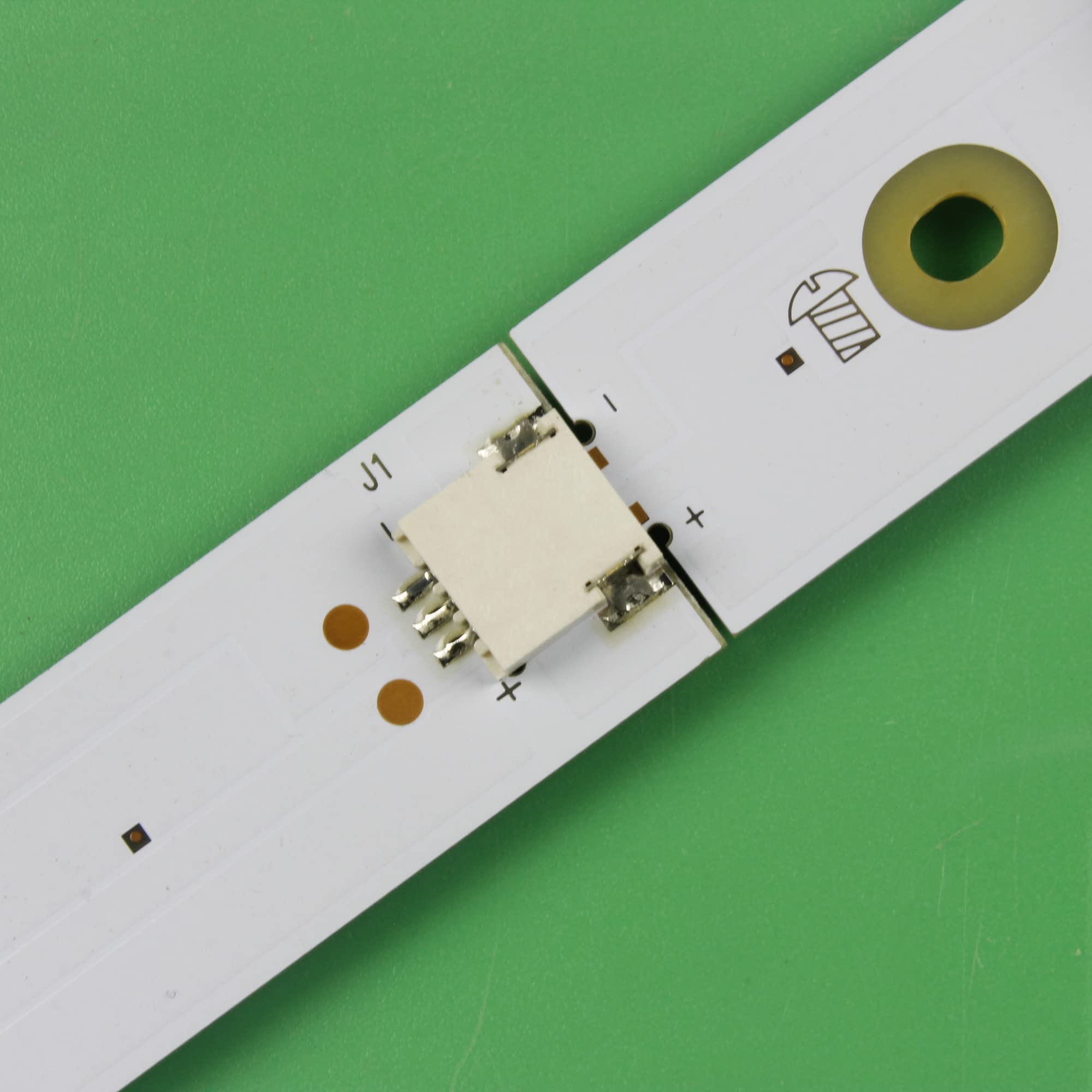 Led-hintergrundbeleuchtung Streifen for 49PUH6101/12 49PUS6551/12 49PUS6561/12 49PUS7272/12 49PUT6101/12 49PUS6581/12 49PUH6101/88 49PUS6762