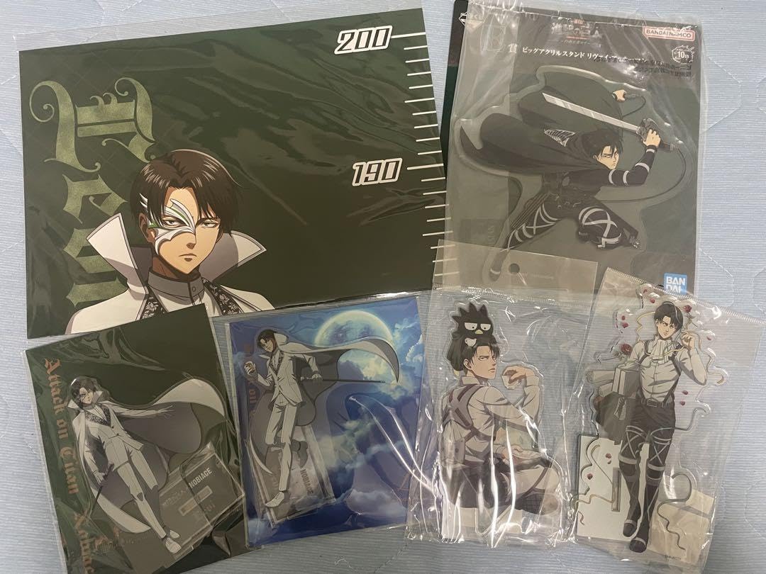 Amazon.co.jp: リヴァイ兵長 グッズ まとめ売り : おもちゃ