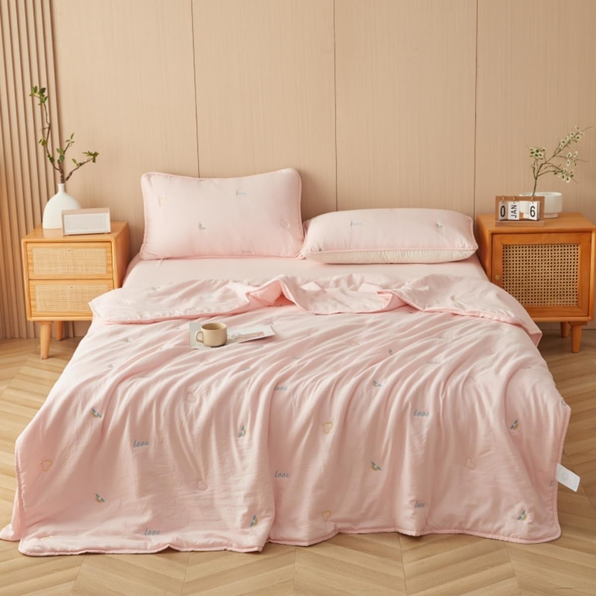 KIJyfgTR Plain-coloured Quilted Bedspread Embroidered Double-sided Quilted Microfibre Bed Blanket (blanket Only)