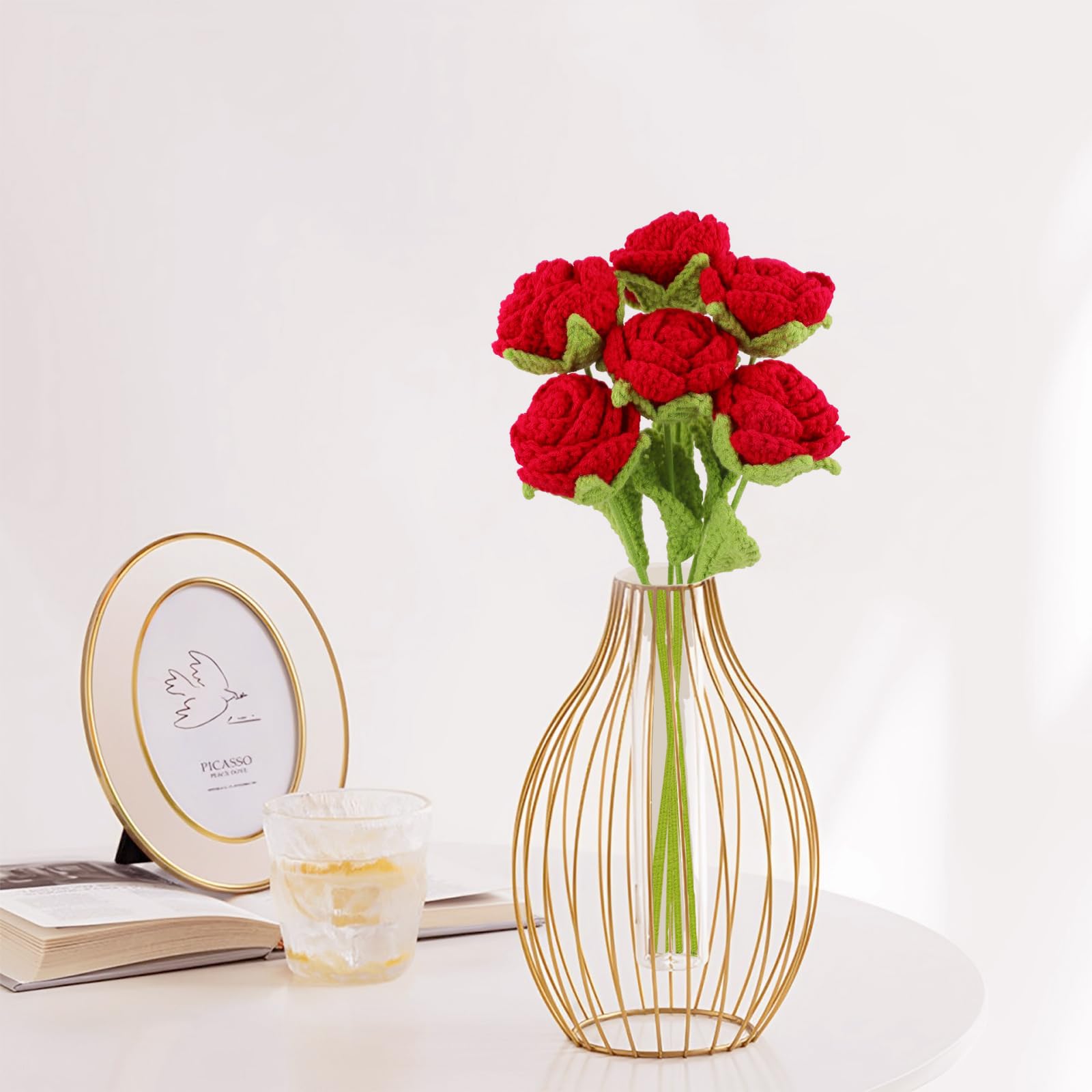 Amazon｜Lovmeety 赤いバラのかぎ針編みの花 6個 ハンドメイド