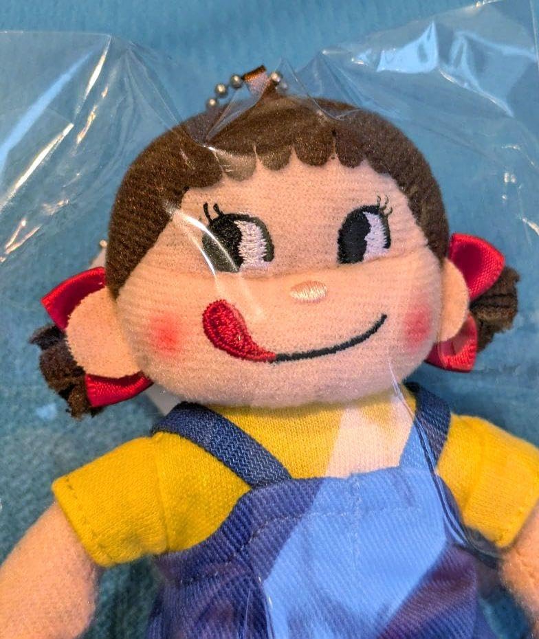 レア品 不二家 ペコちゃん ぬいぐるみ キーホルダー ボールチェーンストラップ Amazon.co.jp: レア 不二家 ペコちゃん ぬいぐるみ キーホルダー