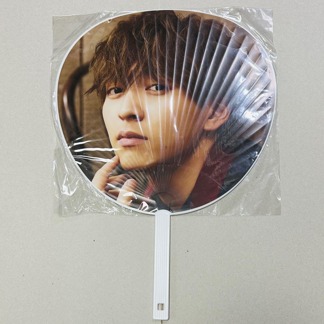 Amazon.co.jp: MLK 吉田仁人 うちわ EBiDAN THE LIVE 2022