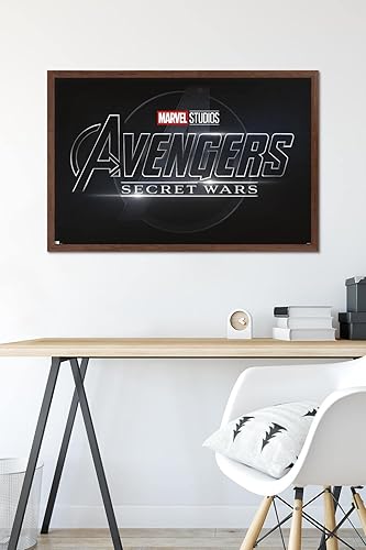 Vista 54 de Trends International Marvel Avengers: Secret Wars - Póster de pared con logotipo Versión enmarcada Barnwood