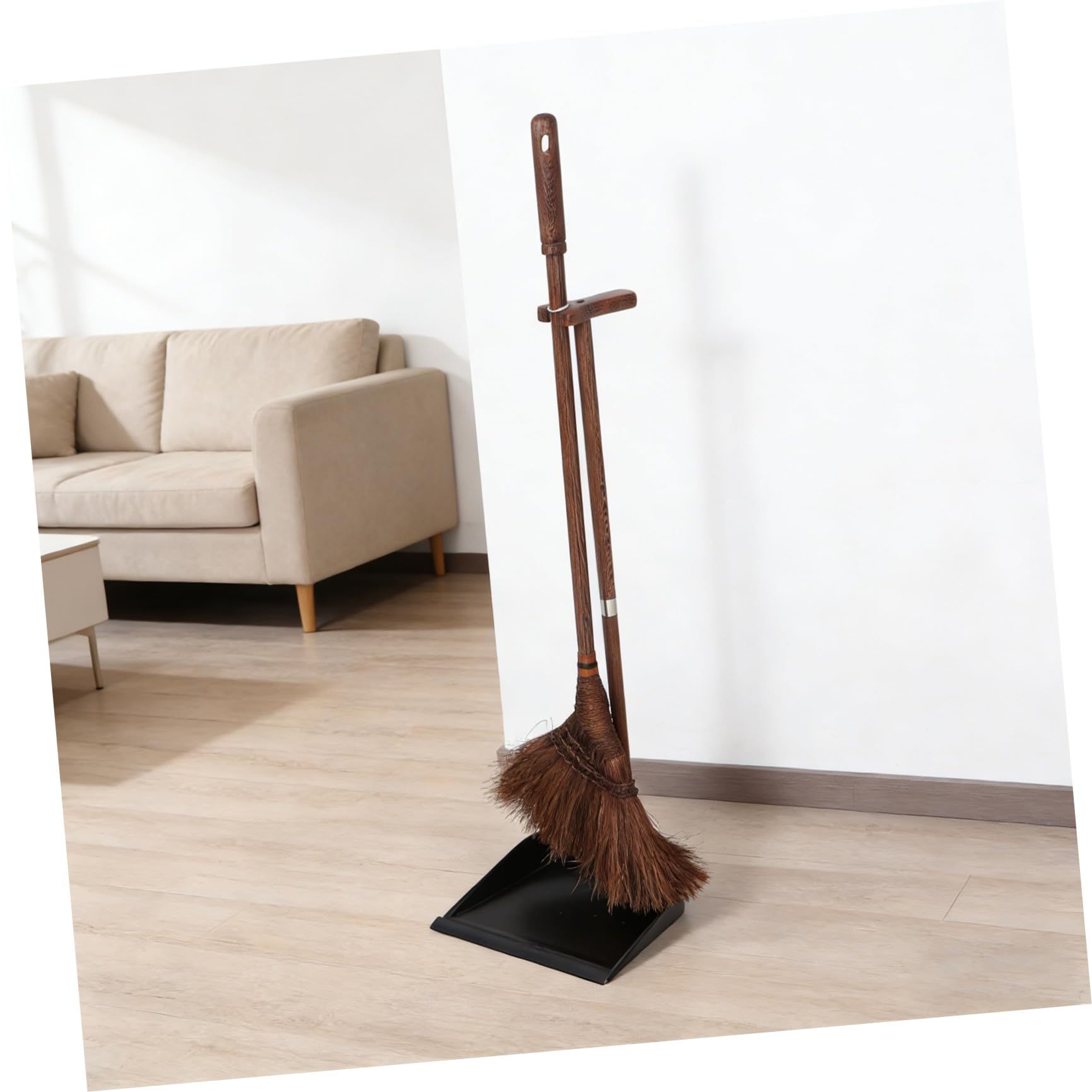 MAGICLULU Dickes und Dichtes Besen Kehrschaufel Satz aus Hartholz und Palmfasern mit Weichen Borsten für Holzfußböden und Tierhaare in Küche und Schlafzimmer