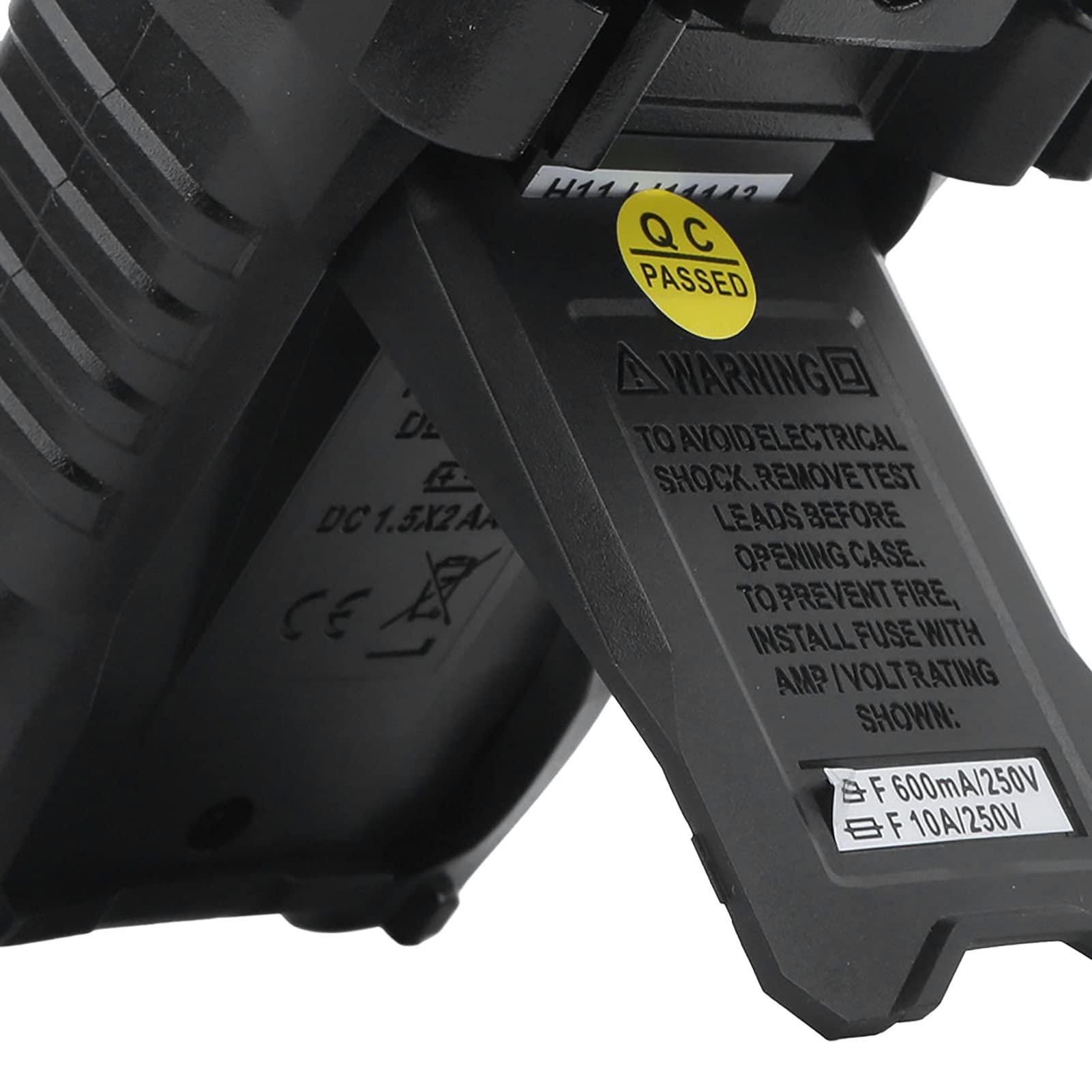 Tester di portata automatica multimetro digitale con display a LED per elettricisti (HT113C)