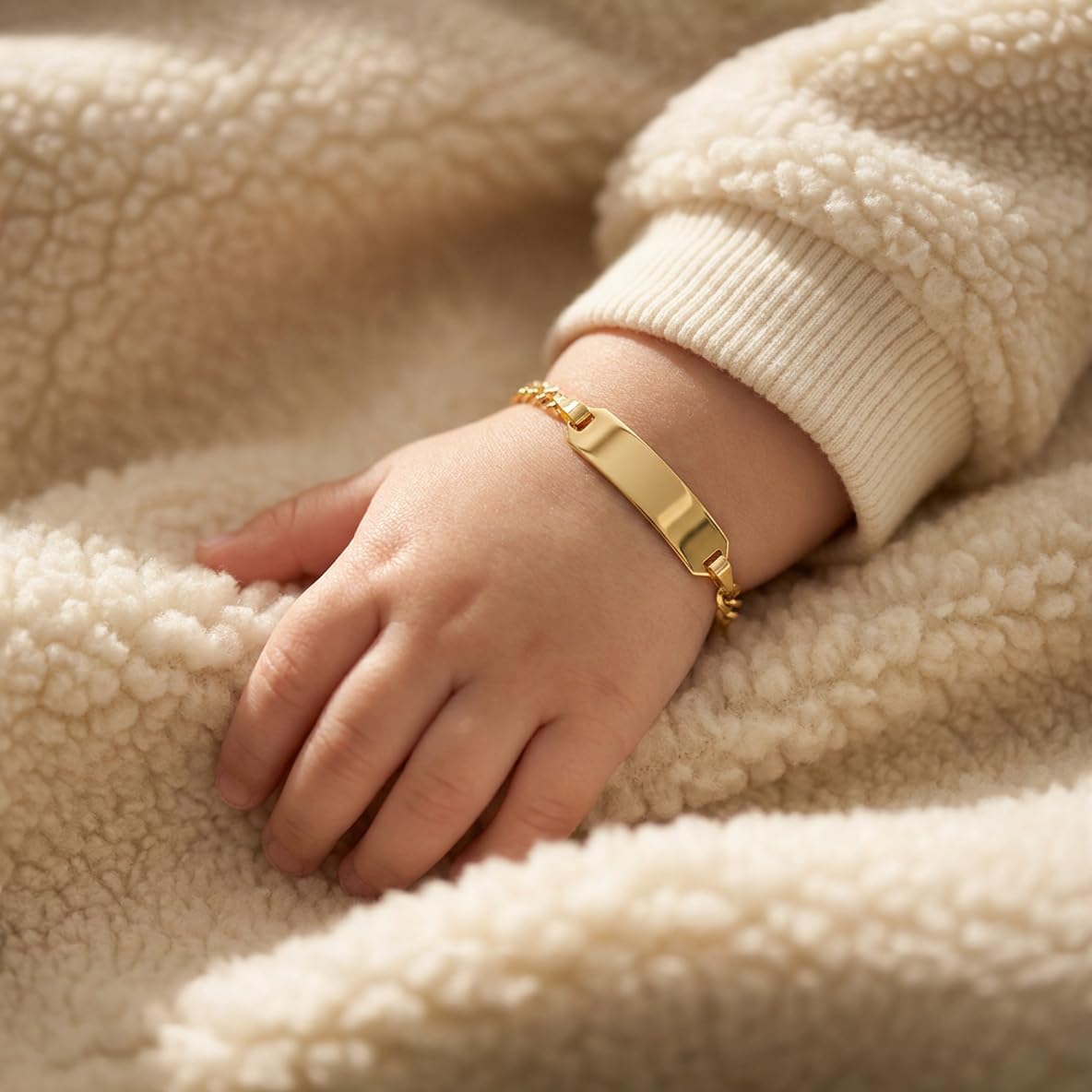 JC Schmuck 585 Gold Baby ID-Armband Kinder Goldarmband 14 cm I Figaro Armband mit Gravur Taufarmband Gold Namensarmband I Babyarmband mit Namen I Kinderschmuck made in Germany I 8482