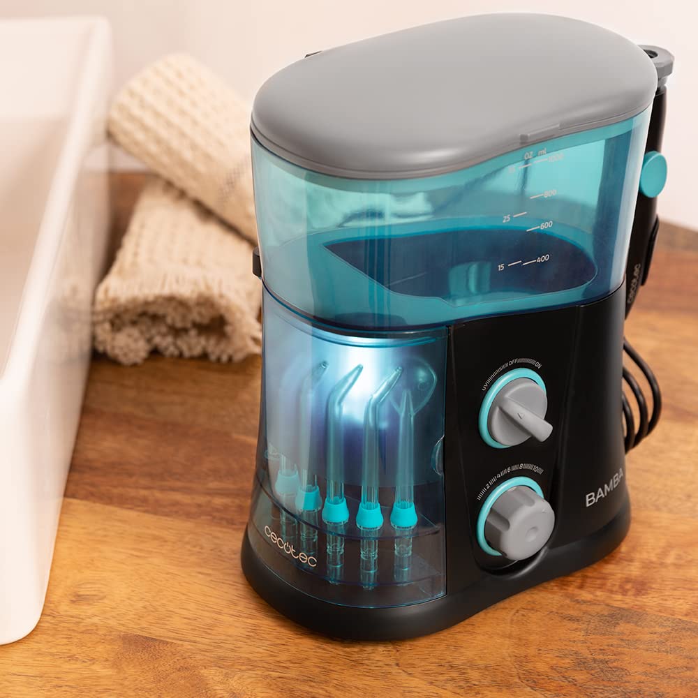Cecotec Hydropulseur Bucal Bamba ToothCare 1200 Jet Pro 7 buses jusqu'à 1250-1700 impulsions par minute, écran LED, capacité 1000 ml, 10 réglages de pression, IPX4, déinfection à la lumière UV