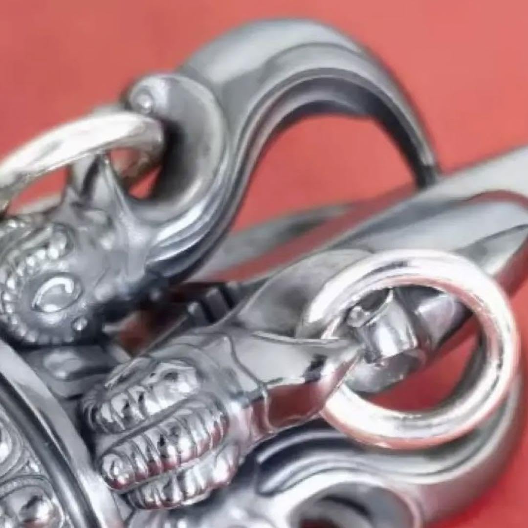 [希少品] 純銀　アンティーク　古物　五鈷杵　極小　法具　シルバー　骨董 Amazon.co.jp: アンティーク 古物 五鈷杵 法具 純銀製 シルバー