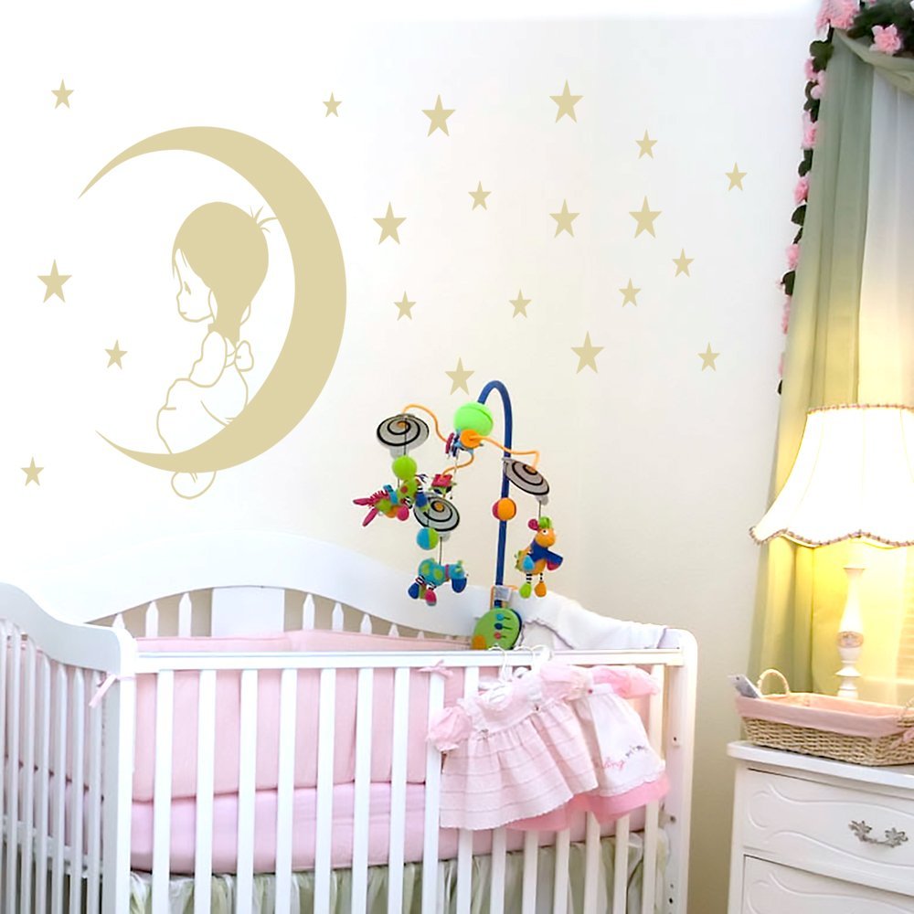 Sticker enfant fille sur la lune beige 100x55 cm pour déco chambre