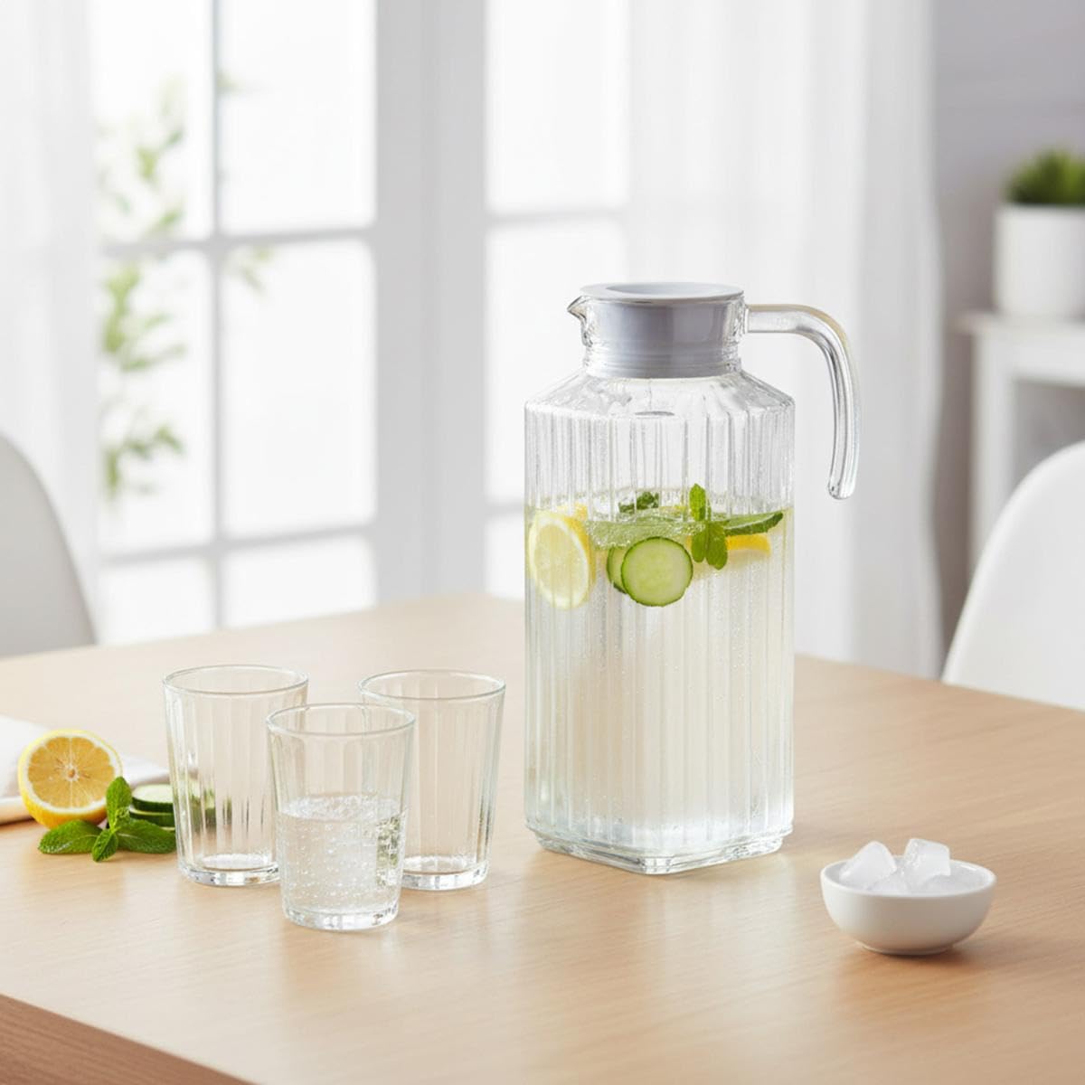 Amazon.com: Arcoroc Quadro Fridge jar with white plastic lid 1,7l