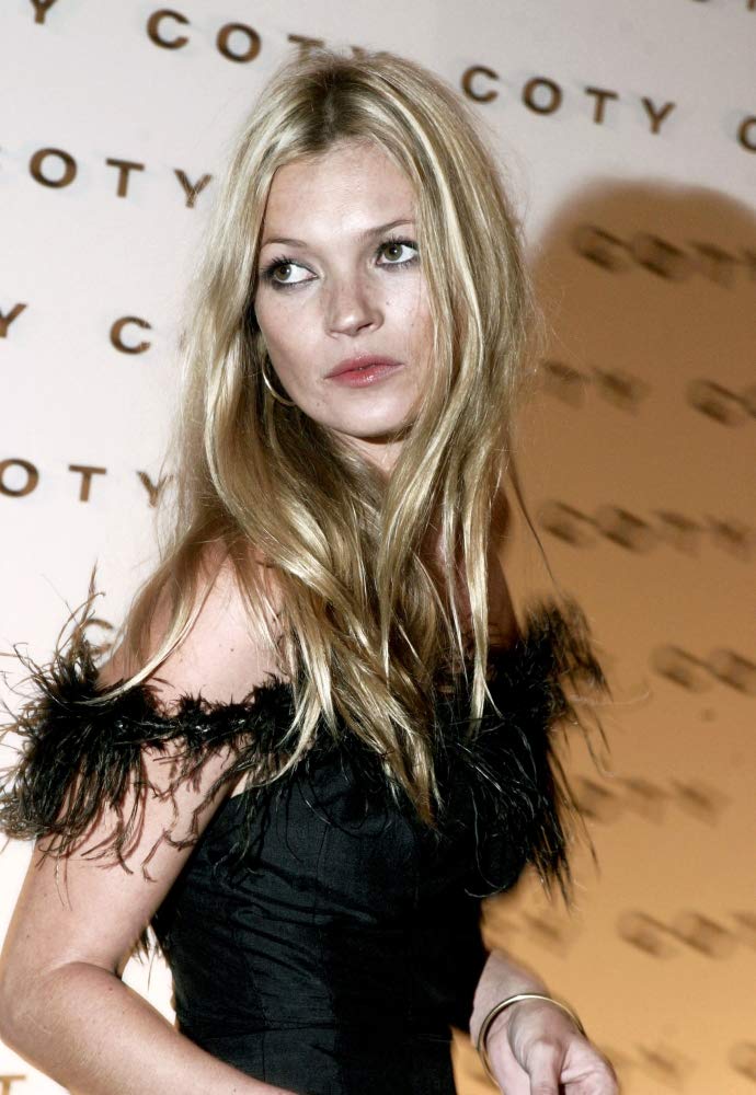 Amazon.com: Posterazzi Poster Print Kate Moss at The Coty 100Th Anniversary  at The Museum of Natural History Ny September 12 2004. (Photo by Rob  RichEverett Collection) Celebrity (16 x 20): Posters & Prints