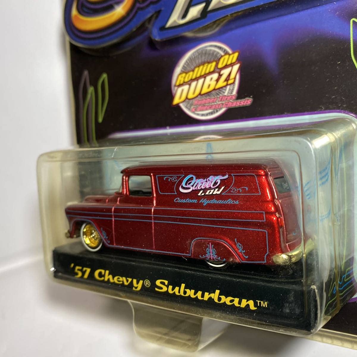 jada toys street low ローライダー　ミニカー　1/64 Amazon | JADA 1/64 Street LOW '57 Chevy Suburban LOWRIDER シェビー
