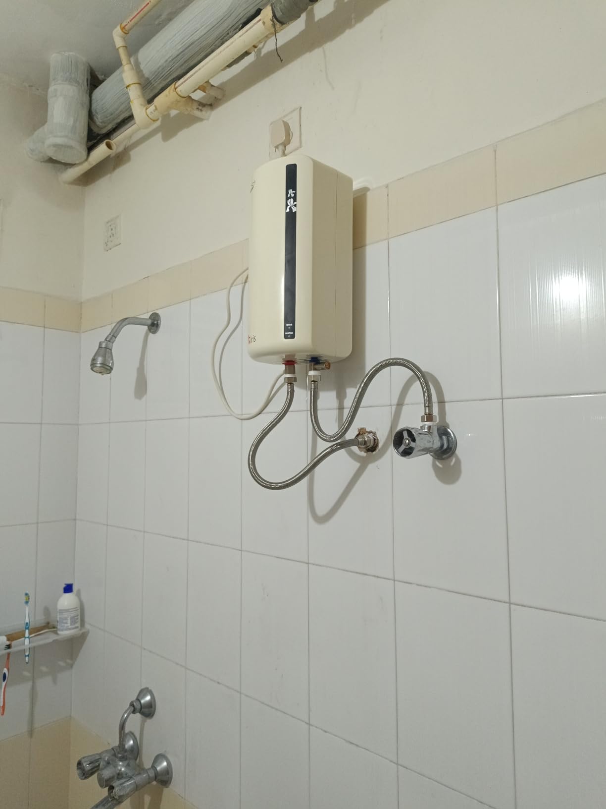 Buy V-Guard Water Heater Iris 3 Litre Instant for Bathroom and Kitchen ...