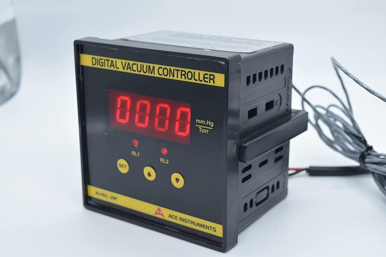 Digital Vacuum Measurement Controller (760 to 0 Torr) for High Vacuum Distillation and Vessels, Equipped with Calibration Certificate, Model: AI-VAC-ABS1