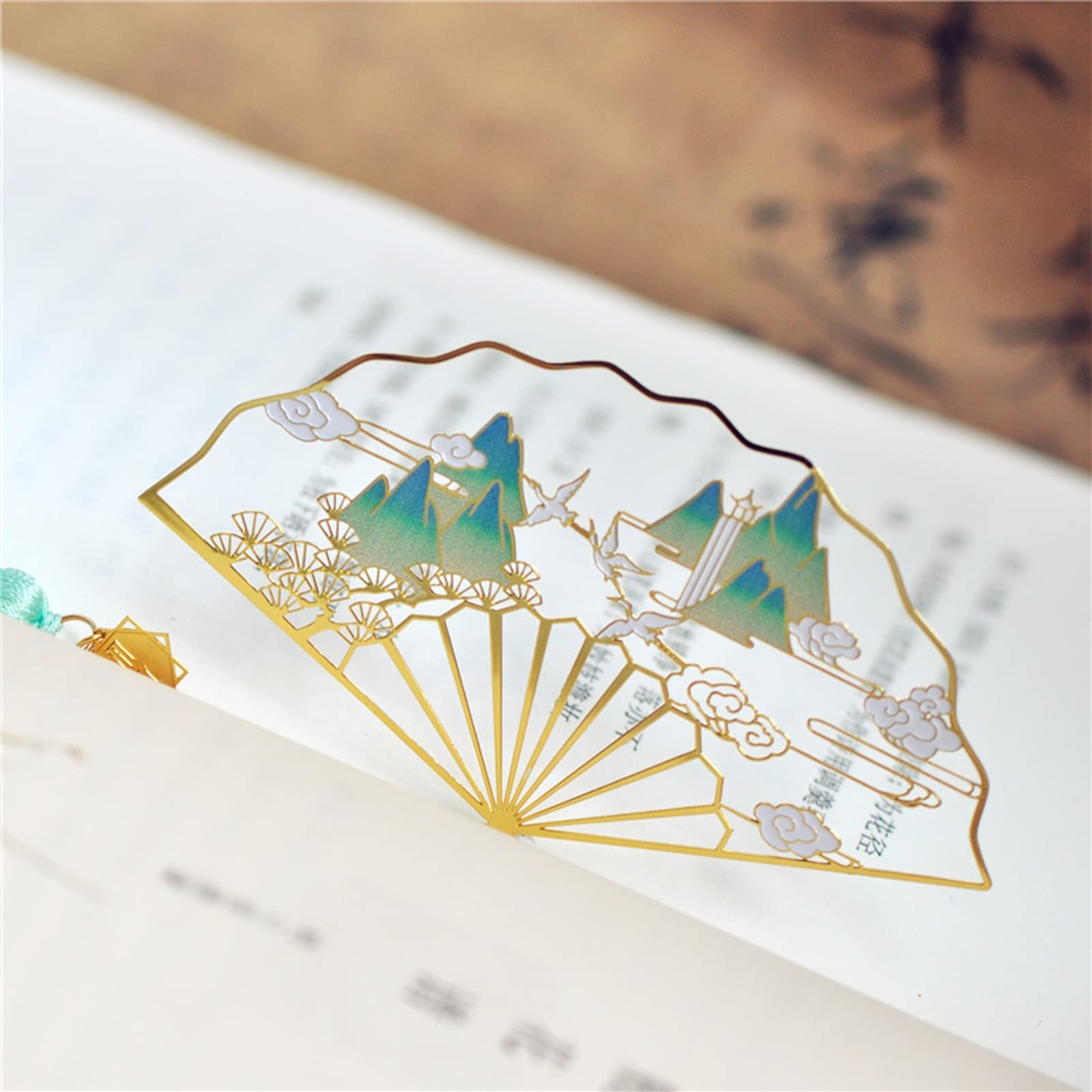 Signet Fan Bookmark Copper Hollow Bookmark avec Glands Cadeaux for Les lecteurs Femmes et Enfants signets pour Hommes Femmes