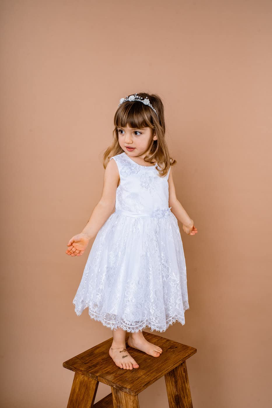 Maila Taufkleid Kommunionkleid weiß Kleid aus feiner Spitze Blumenmädchen Partykleid Festkleid Hochzeitskleid Mädchen Brautjungfer Prinzessin Kleid