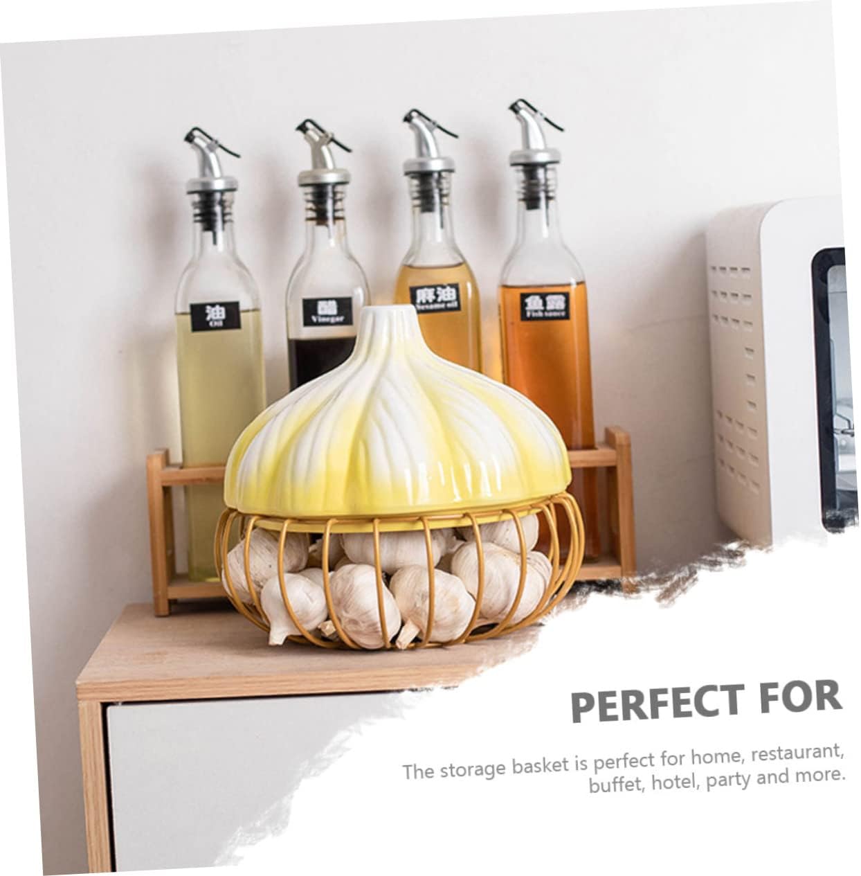 Unomor Multi-function Garlic Keeper Convenient Garlic Container Kitchen Produce Organizer