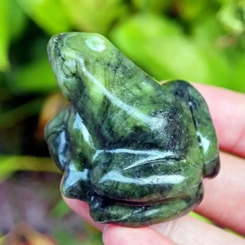 BKGWCSOR 1pc Crystal Carvings Xiuyan Jade Frog Quartz animal Crystals frog Figurine Crafts