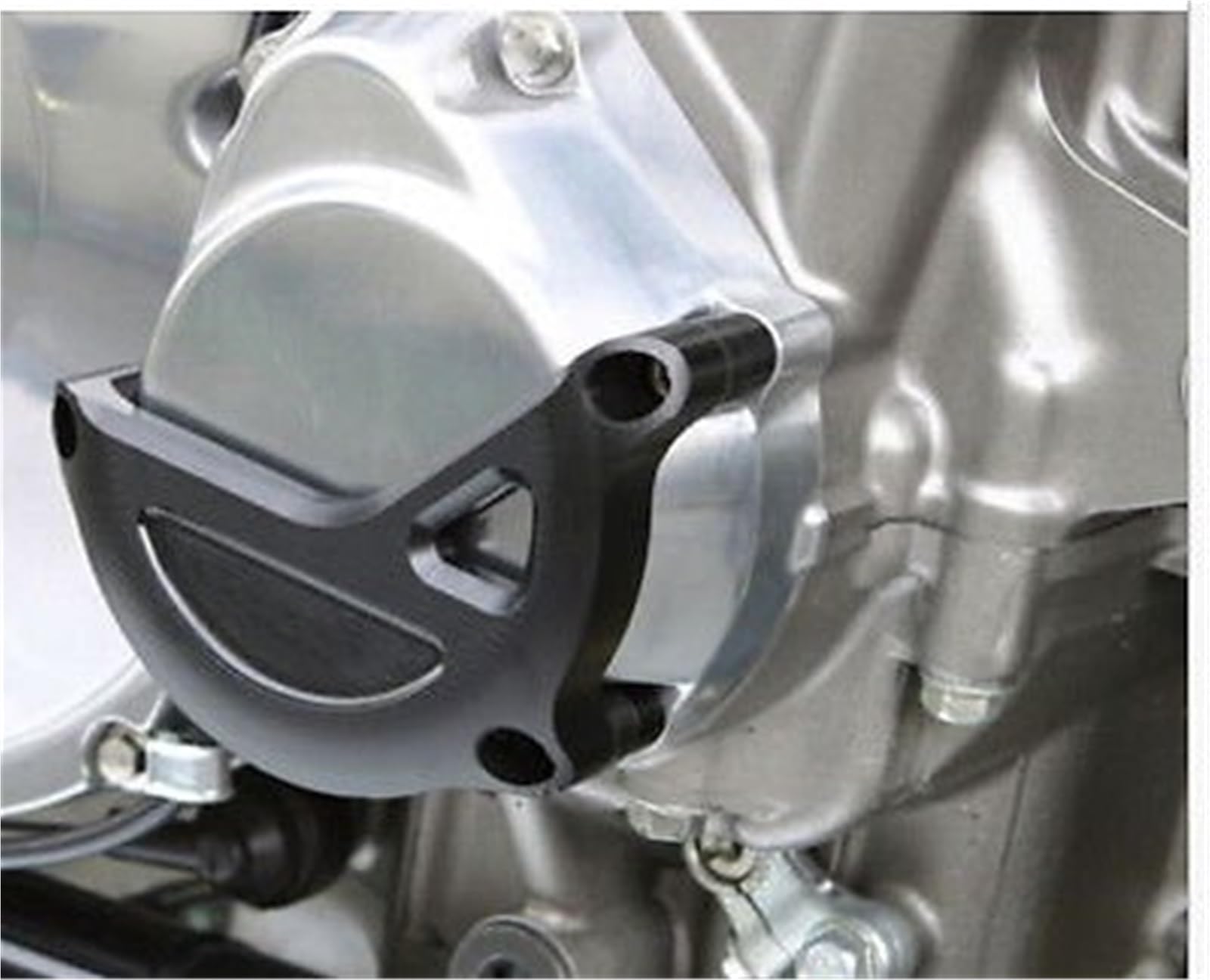 Coperchio Carter Motore Destro Moto Per CB1300 2003-2023 | Copre i componenti chiave del motore, formando una barriera protettiva e riducendo i costi di manutenzione.