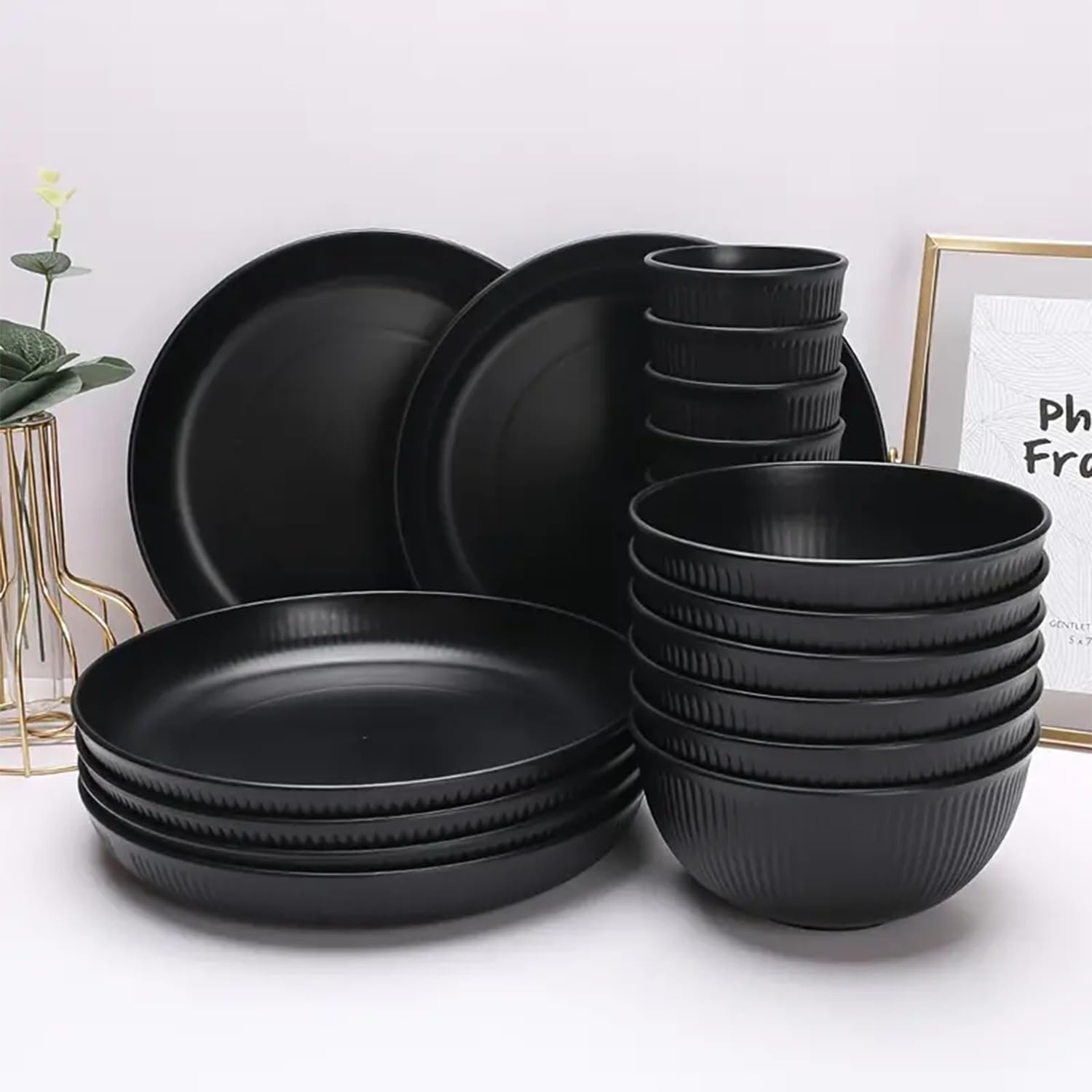 Camping Teller, Picknick Geschirr Sets 6 personen, Camping Zubehör aus Kunststoff für Party, Zuhause, Picknick, leichtes, mikrowellen- und spülmaschinenfestes (18, Black)