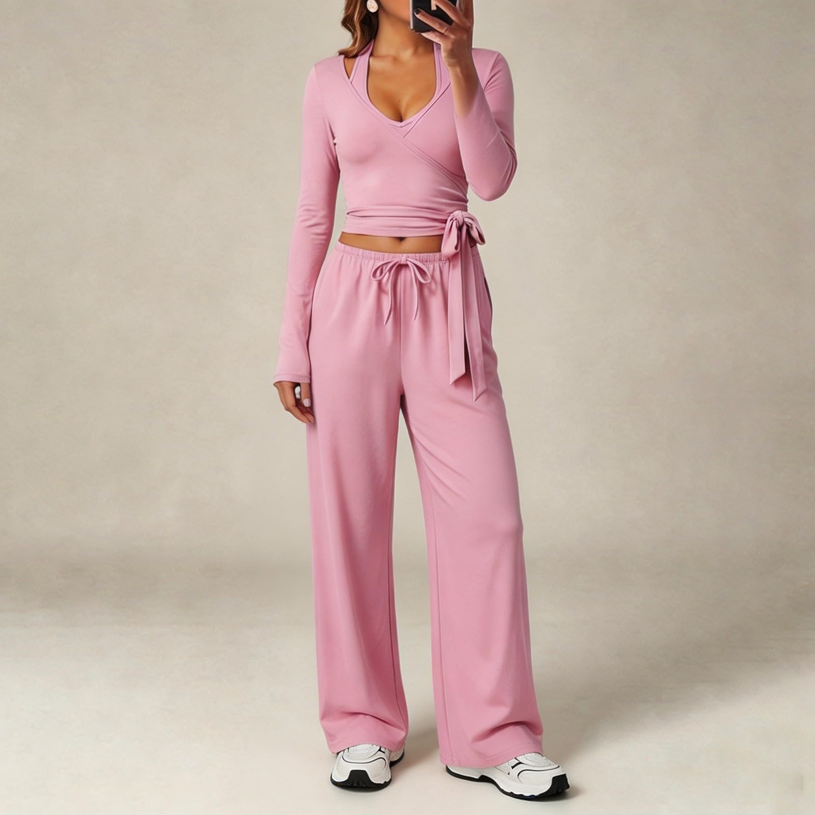 Conjunto deportivo informal de tres piezas con chaqueta con cremallera y pa