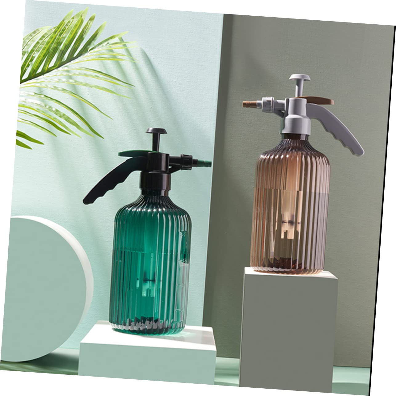Yardwe 2stücke Handbewässerungssprüher Aus Kunststoff Drucksprühflasche Für Garten Haushalt Multifunktionale Gießkanne Dunkelbraun Für Pflanzenpflege Friseursalons Mehr
