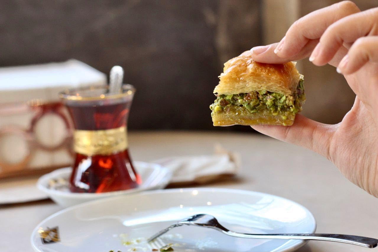 Gaziantep Koçak Baklava à la pistache turque 30 pièces, 1.00 kg (Lot de 1)