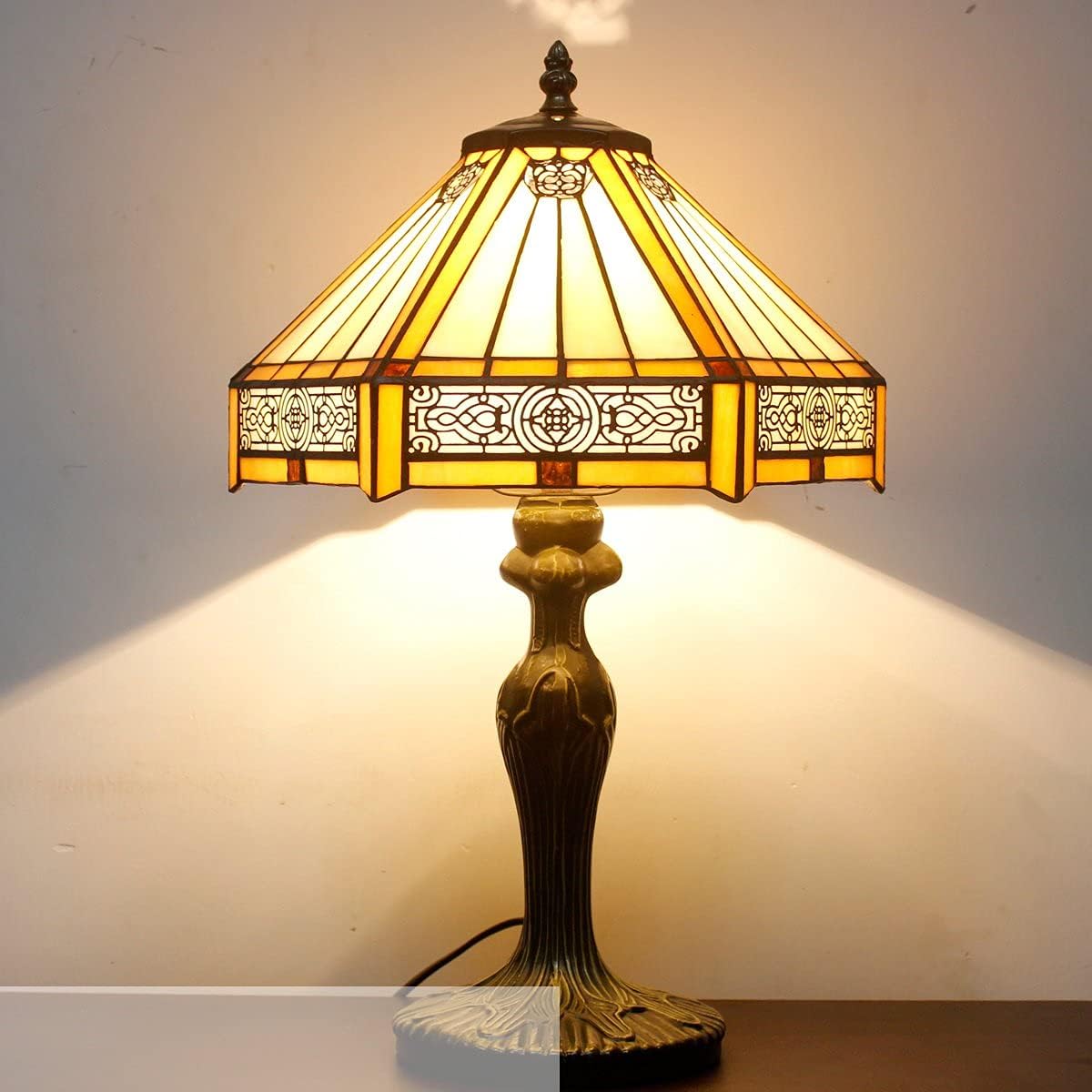 Bіg Sаlе Tiffany Lamp Bedside Table Lamp Yellow Hexagon Stained Glass Mission Style Reading Desk Light 18 Tall Lover Livingroom Bedroom Library Banker Hotel Luxurious Victorian WERFACTORY LED Bulb Included