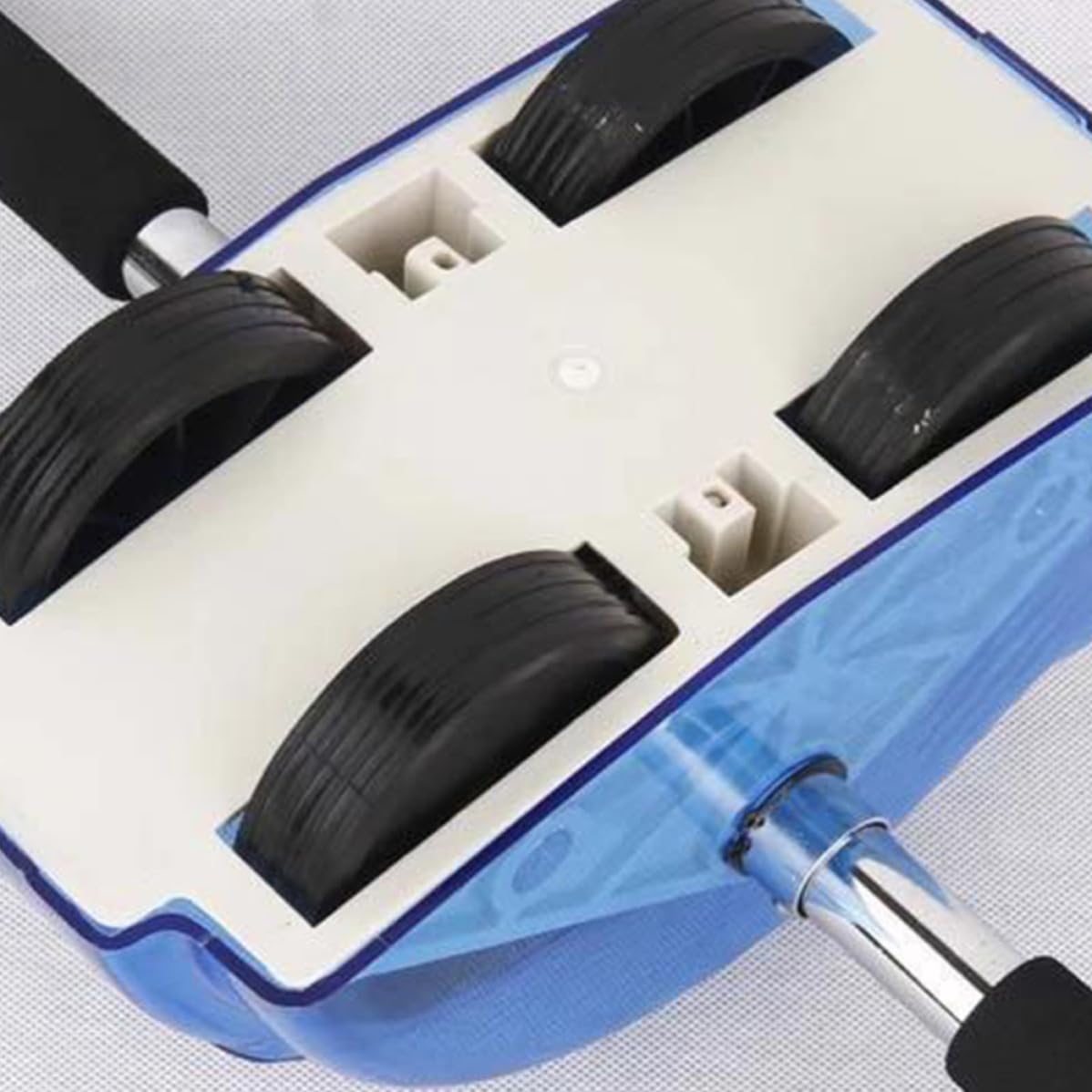 Bauchroller mit Vier Rädern, Rückfederung und Zahnrad