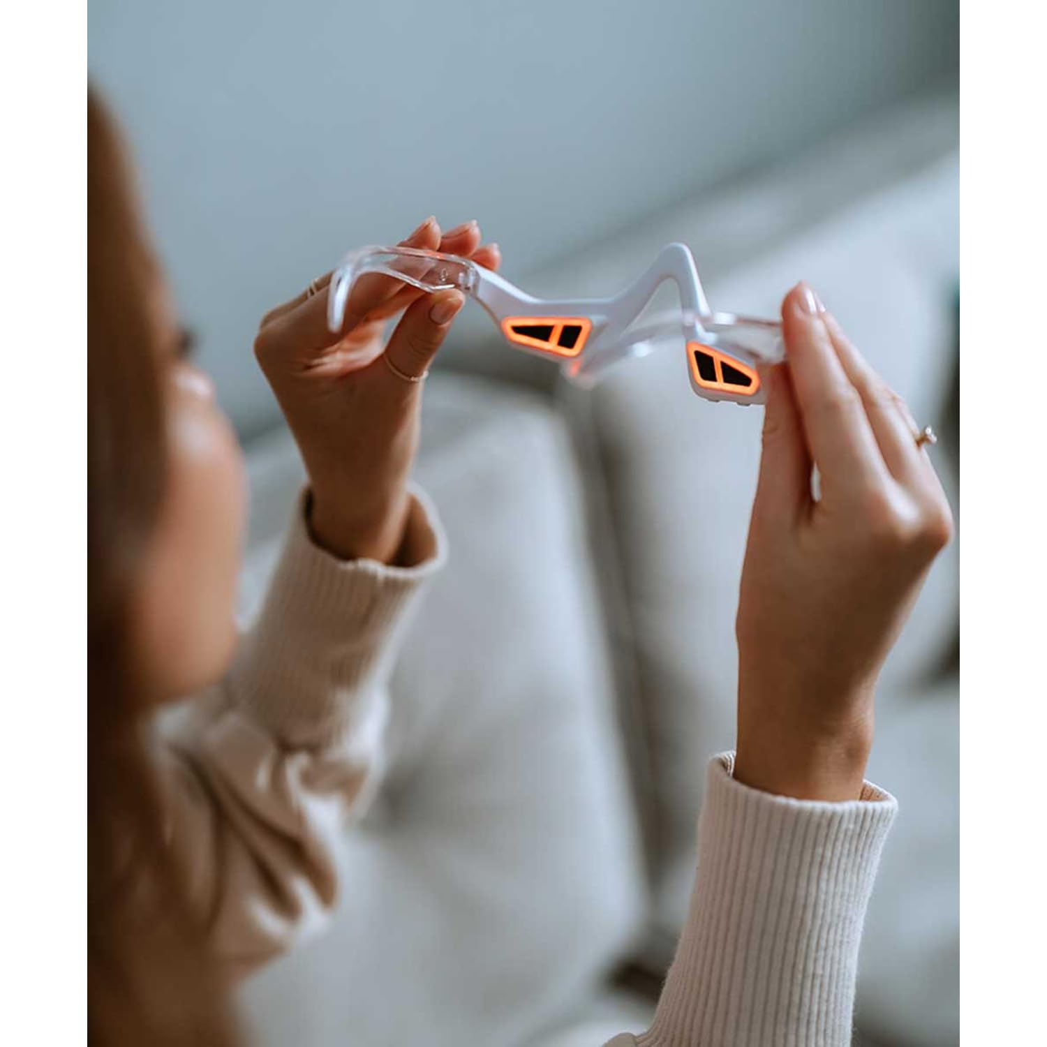 Beautifly Masajeador de área de ojos, 2 modos, 3 niveles de intensidad, terapia IllumiEyes