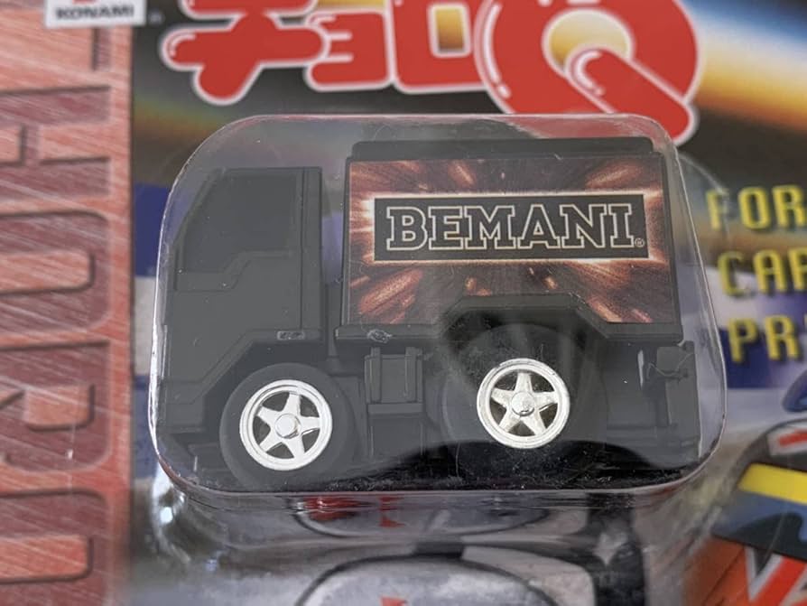 Amazon.co.jp: KONAMIコナミ ドキドキレーシング トラック チョロQ 4種