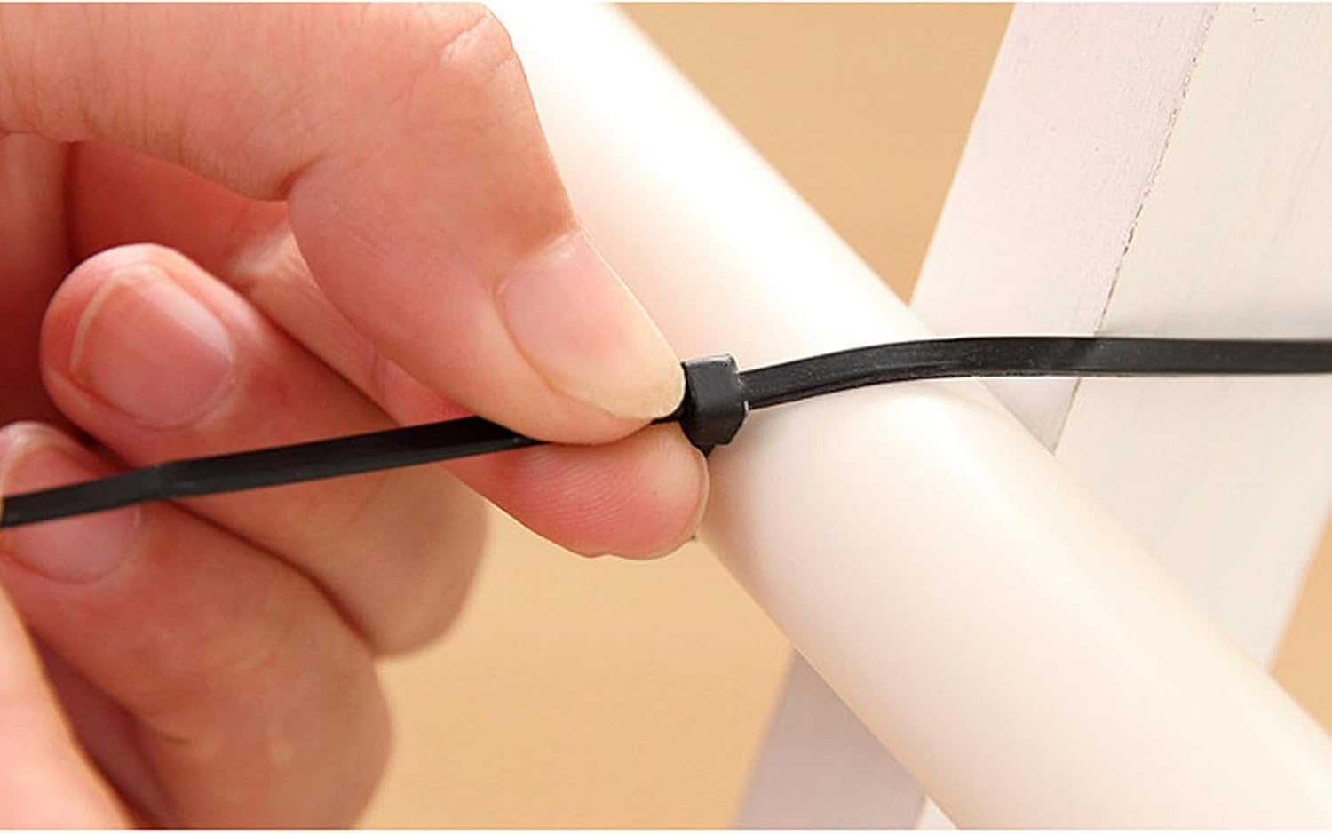 200PCS Cable Zip Ties 4 inch Black Multi-Purpose Self-Locking Nylon Cable Cord Management Plastic Wire Ties for Home Office Garden Workshop