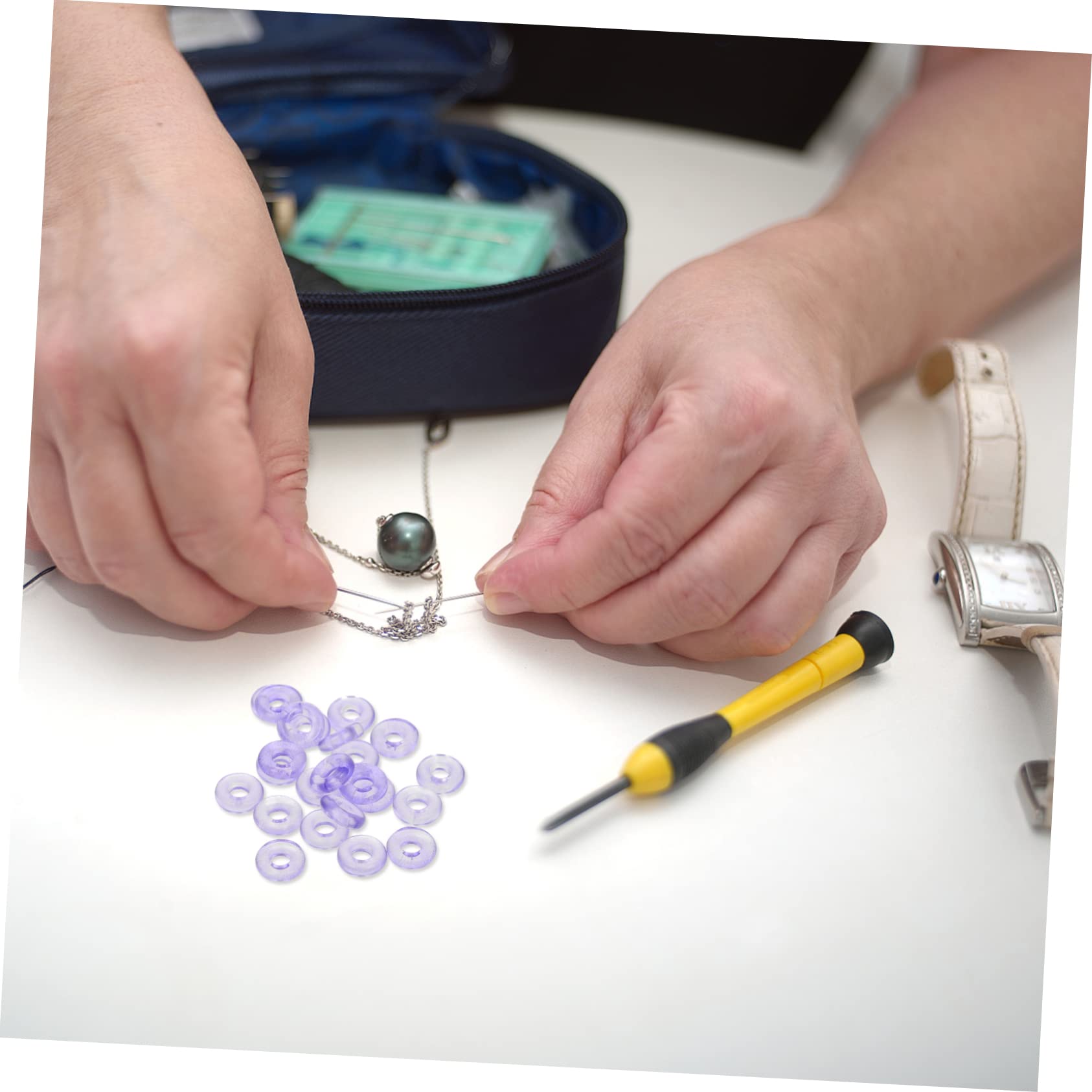 Lurrose 500pezzi Perline Forma Di Ciambella Per Creazioni Diy Accessori Fai Da Te Per Gioielli e Ciondoli Materiali Per Acconciature e Decorazioni Artistiche