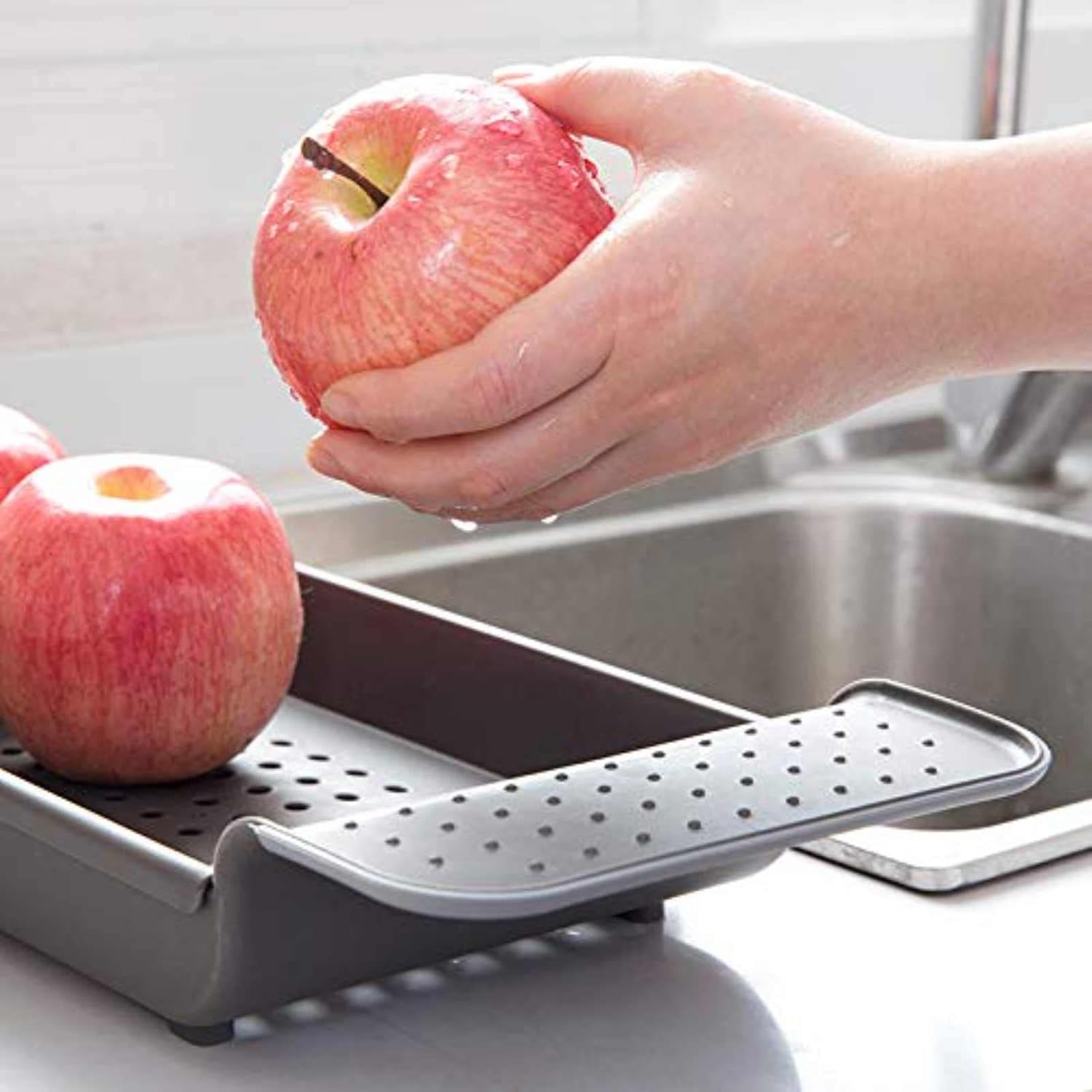 HHORB Duckweed Expandable Bath Shelf Bathtub Tray, Adjustable Bathtub Caddy Tray Storage Rack Multifunctional Bathtub Tub Organizer for Book Wine Phone Bathroom Shower, Non-Slip(Grey),Gray : Everything Else