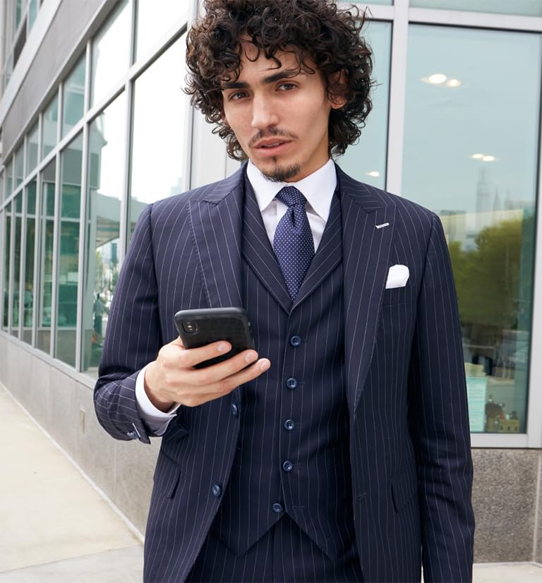 Men's Pinstripe Suit 3 Piece Classic Fit Slim Fit Suit Tuxedo Jacket Vest Pants Casual Suit for Business Wedding Prom3