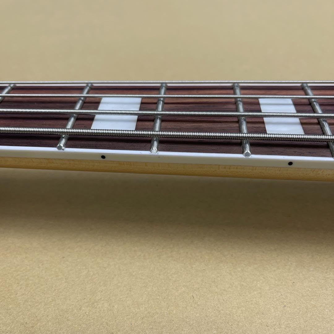 最終値下げ　ジャズベース マルチレイヤー風 エレキベース ノーブランド品 最終値下げ ジャズベース マルチレイヤー風 エレキベース ノーブランド